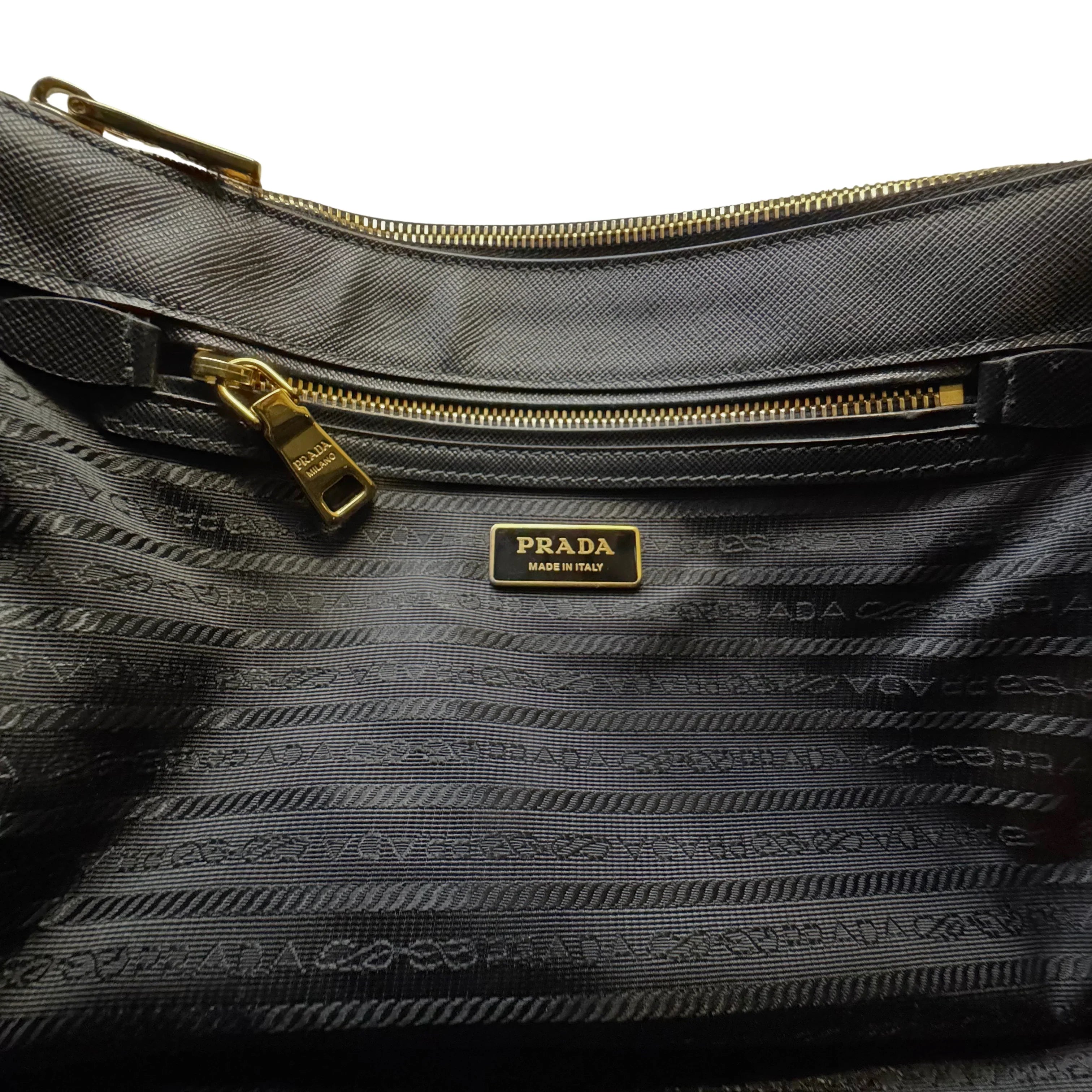 Prada Medium Galleria Saffiano leather bag Black