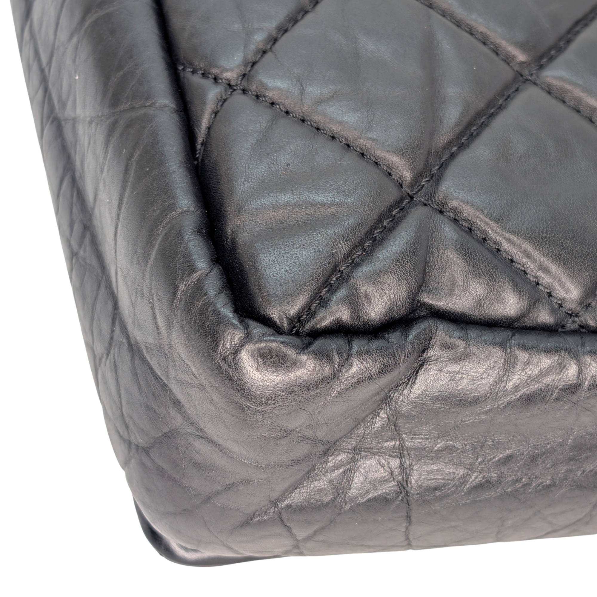 Chanel Pondicherry Flap Medium Handbag Leather Black