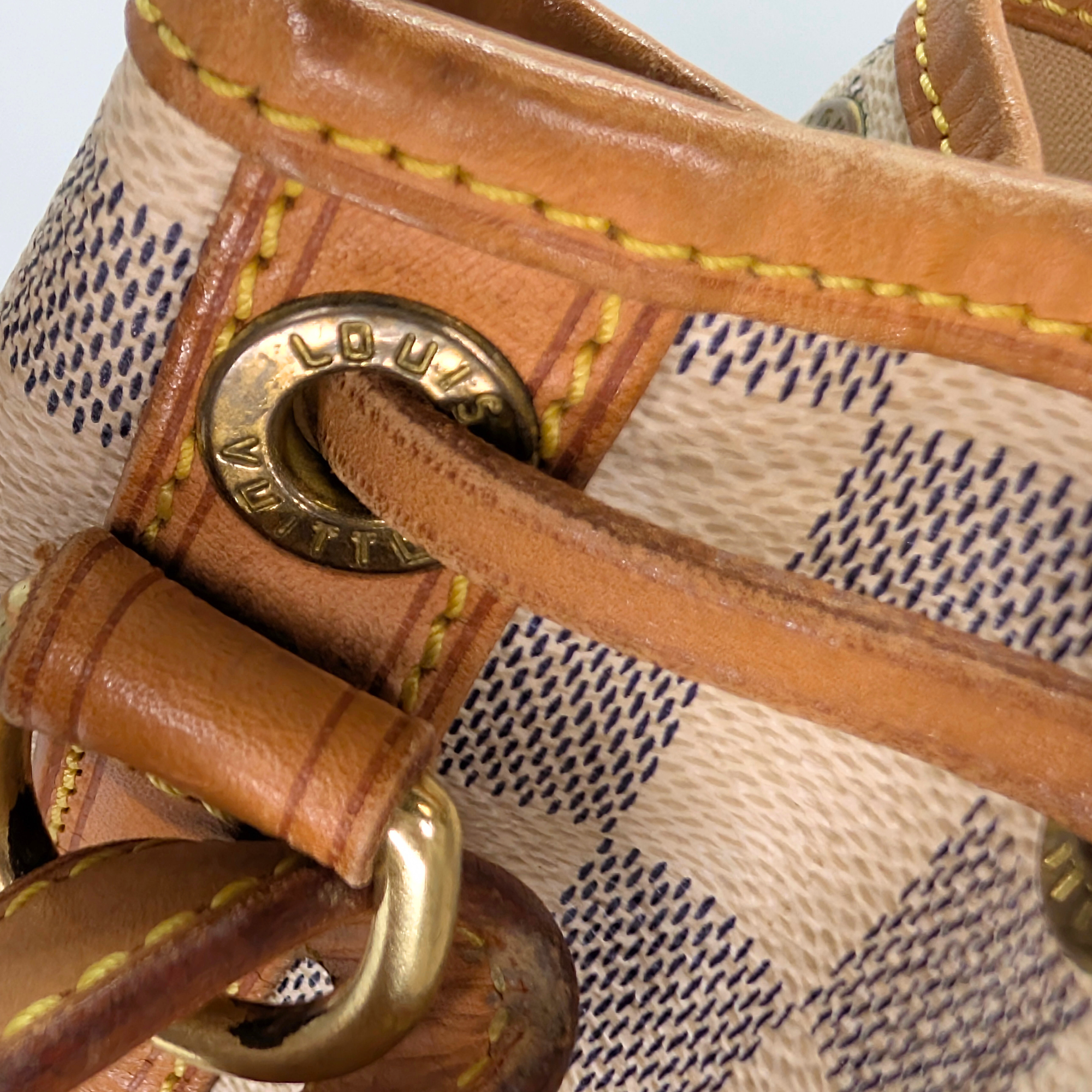 Louis Vuitton Noé Large Bucket Bag Beige