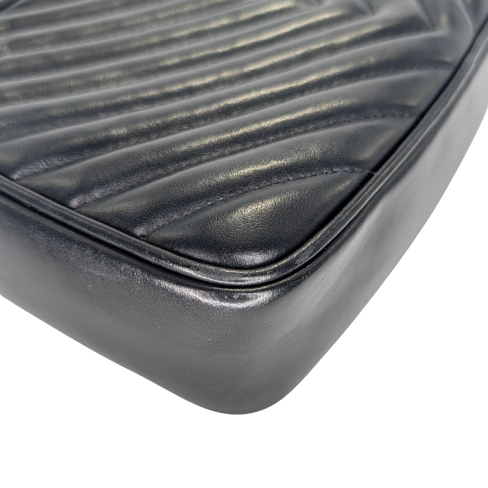 Yves Saint Laurent Loulou Camera Bag Black