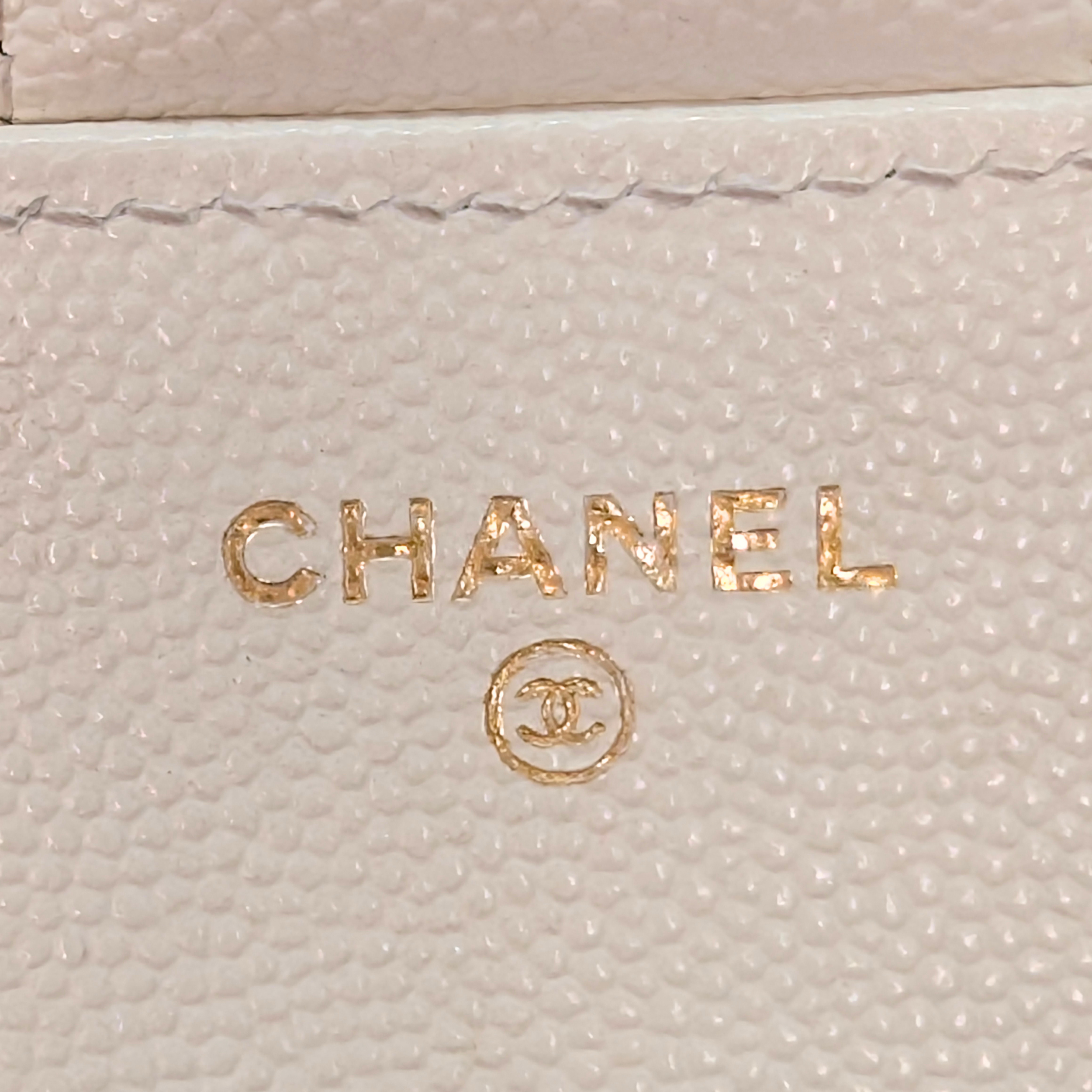 Chanel Sunglasses Quilted Caviar Sunglasses Case Bag White
