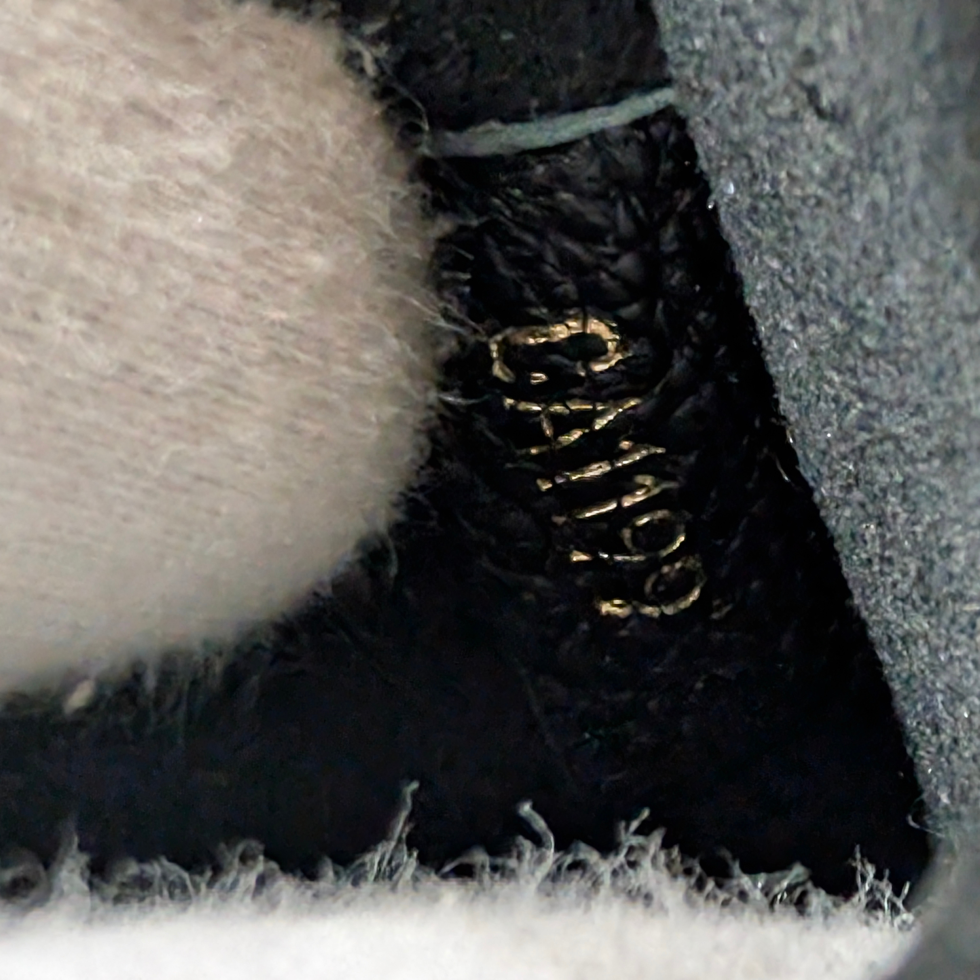 Louis Vuitton Suréne MM Chain Tote Handbag Black