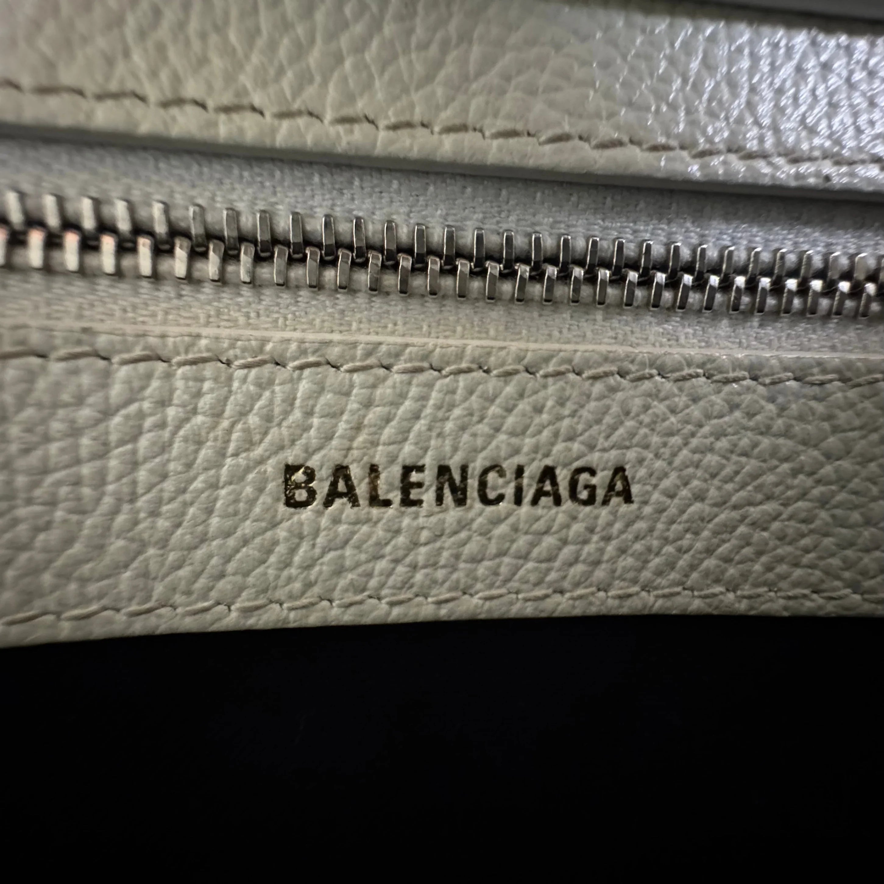 Balenciaga Ville XXS Shoulder Leather Bag w Strap White