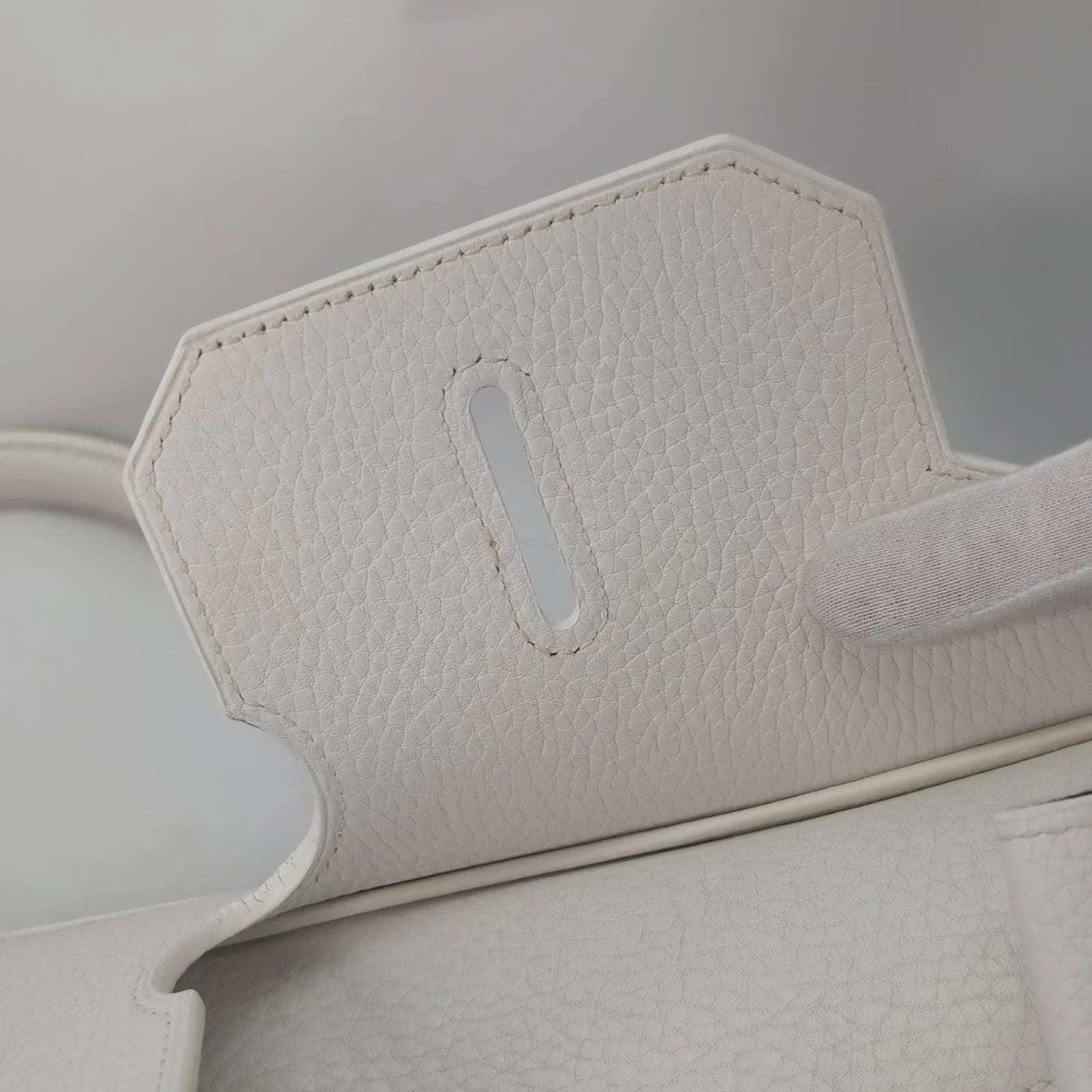 Hermès Birkin Shoulder 42 White Etoupe Clemence Palladium Hardware □J Stamp - Lost Designer