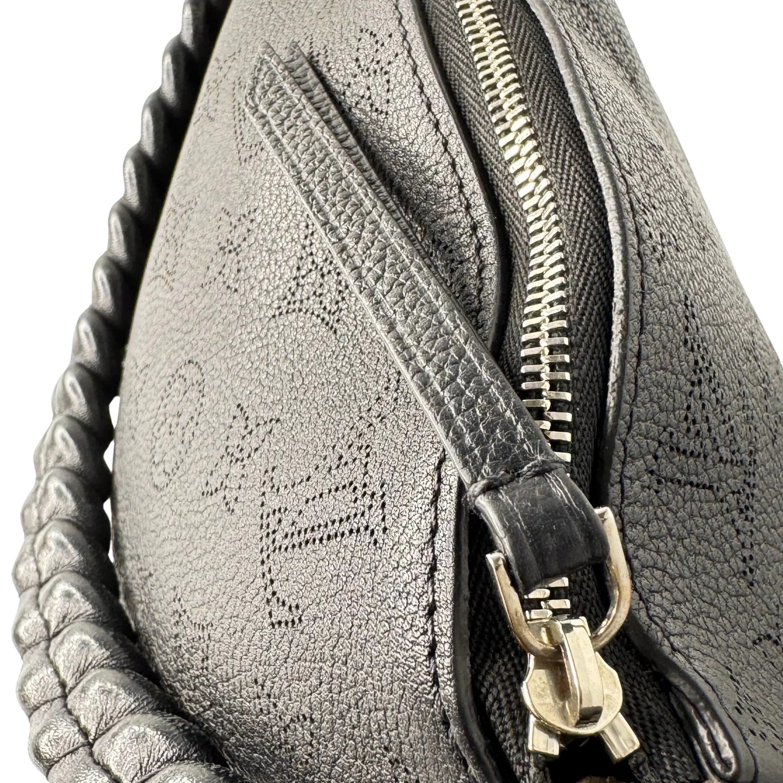 Louis Vuitton Mahina Babylone Chain BB – Black Bag