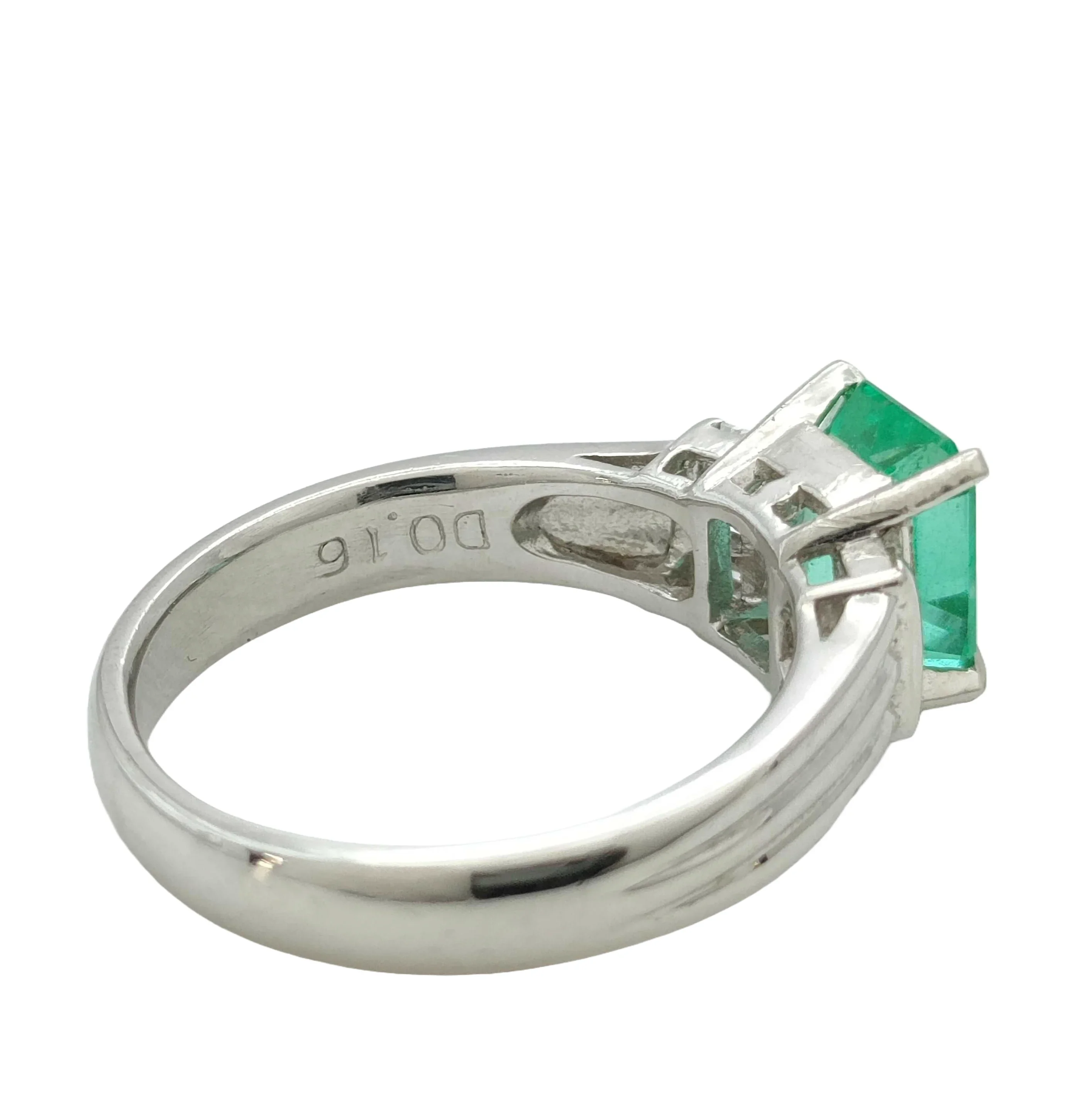 Platinum 900 Natural Emerald 1.12CT & Diamond 0.16CT Three Stone Ring SIZE P½