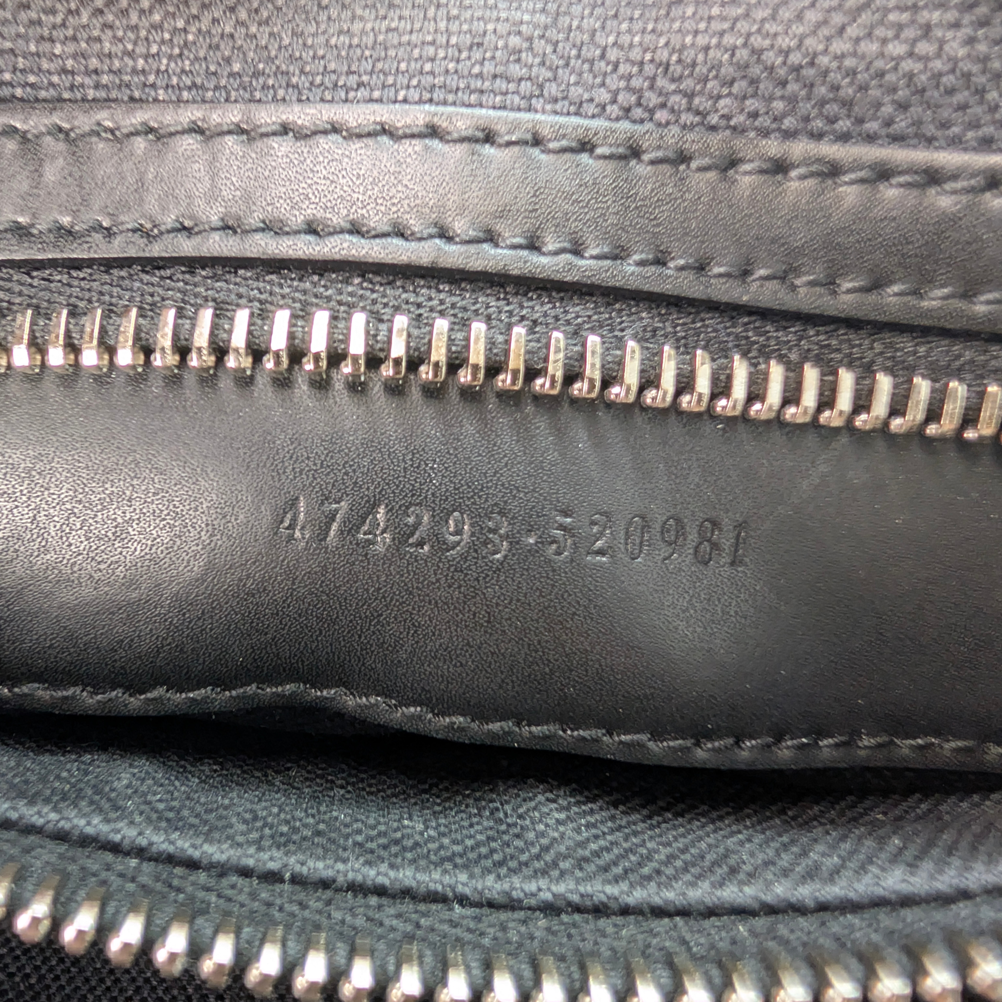 Gucci GG Supreme Belt Bag Black