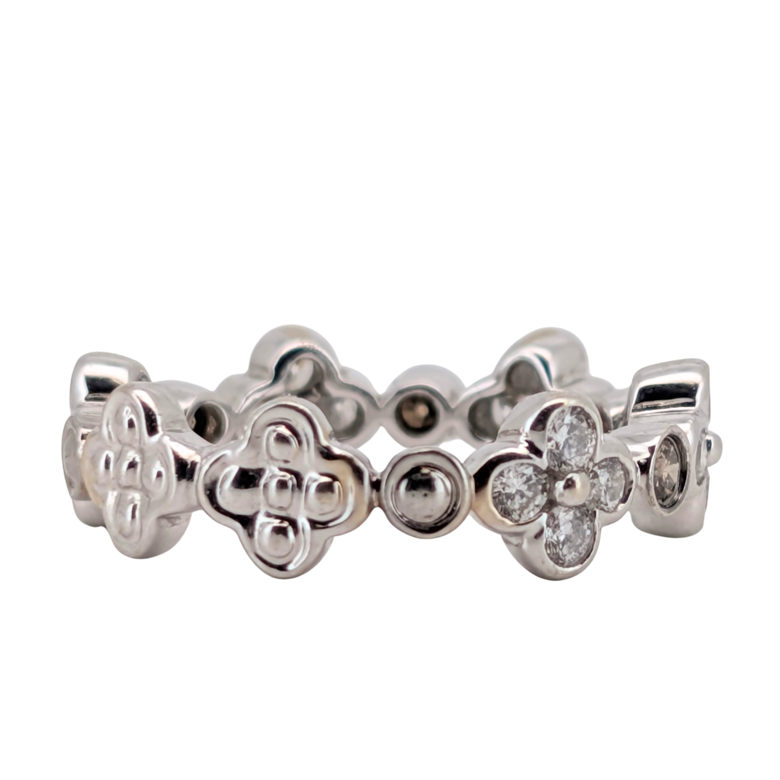 0.75Ct Diamond Quatrefoil & Bezel Set Ring In 18K White Gold