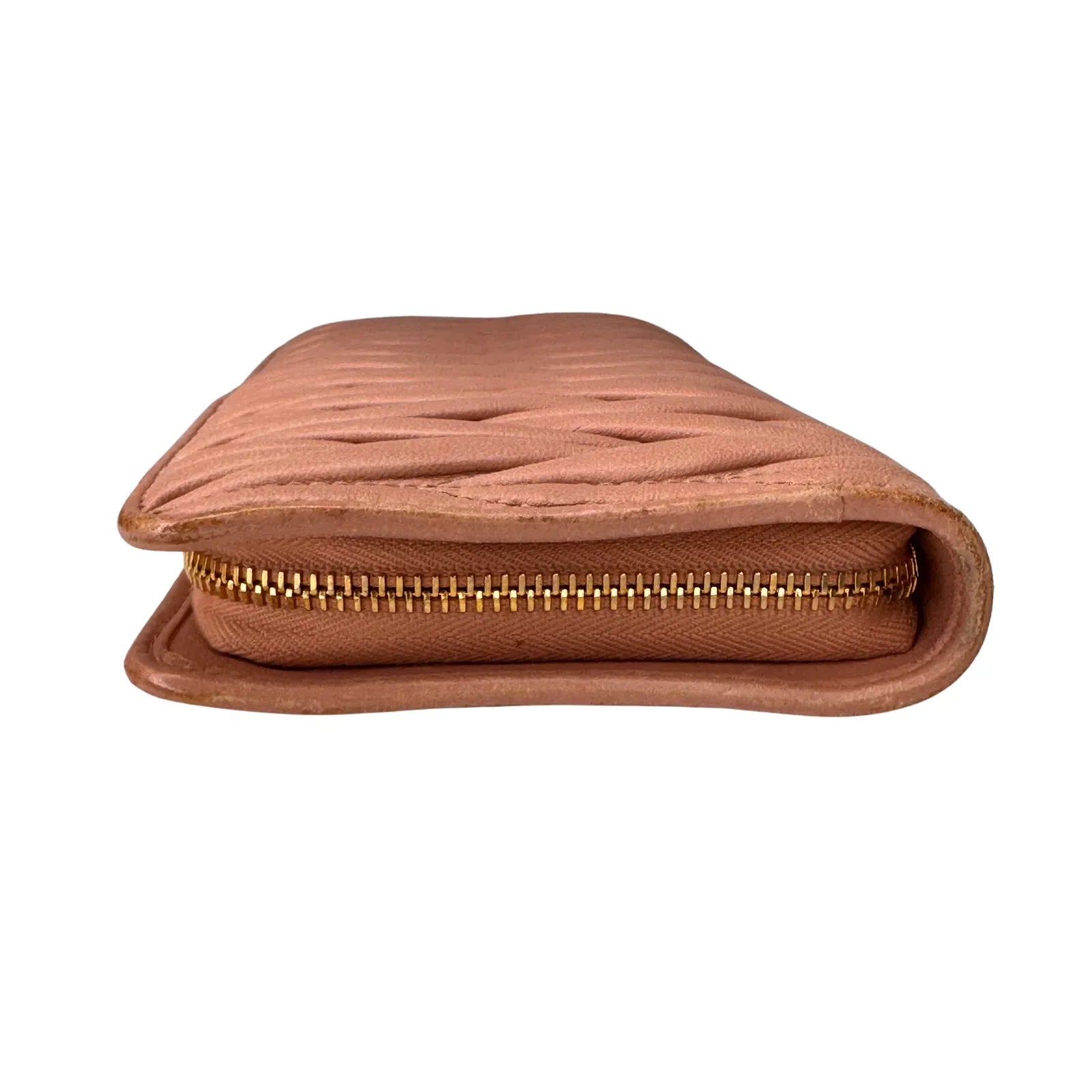 Miu Miu Matelassé Zip Around Wallet – Powdered Pink