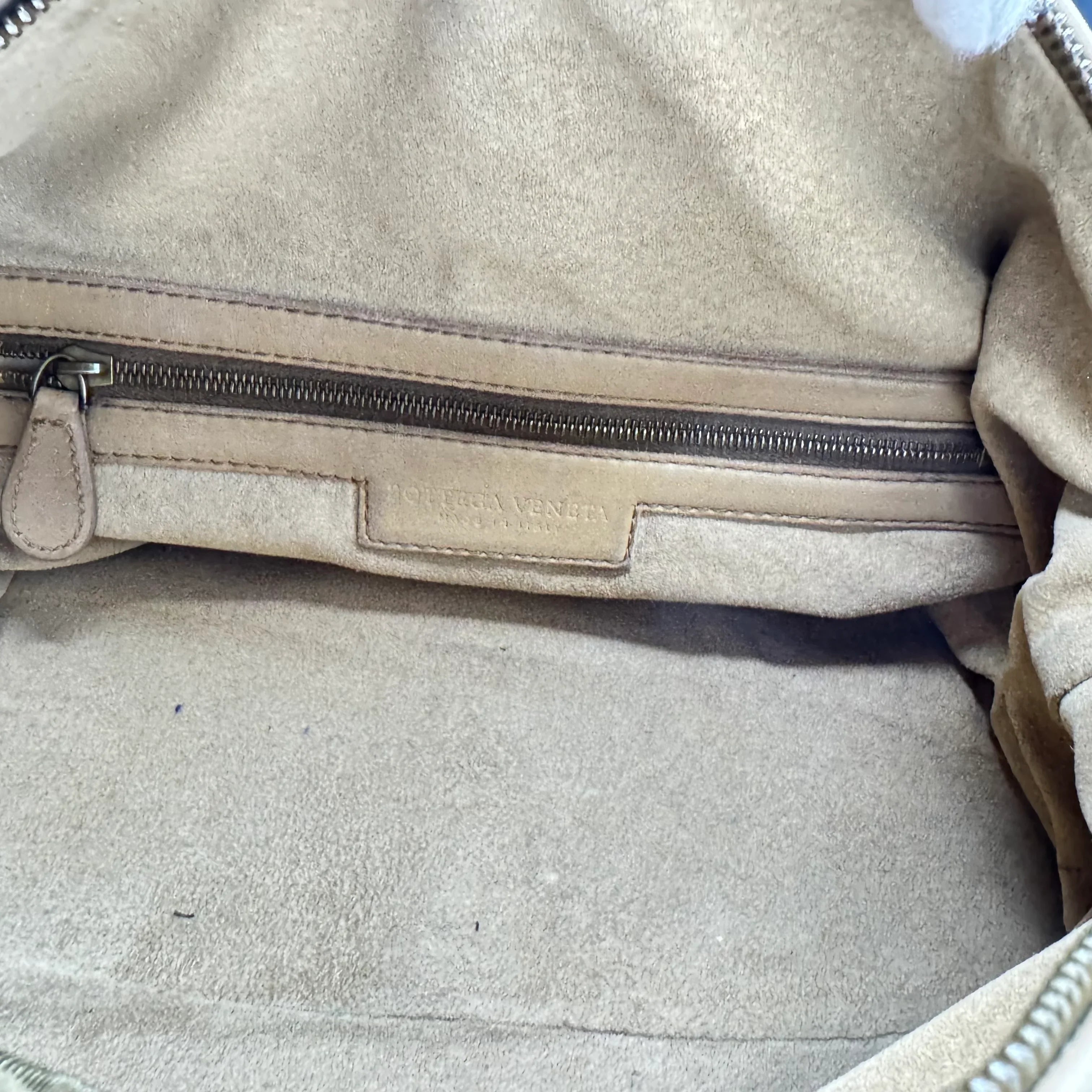 Bottega Veneta Nappa Intrecciato Padlock Montaigne Moutarde Beige Bag