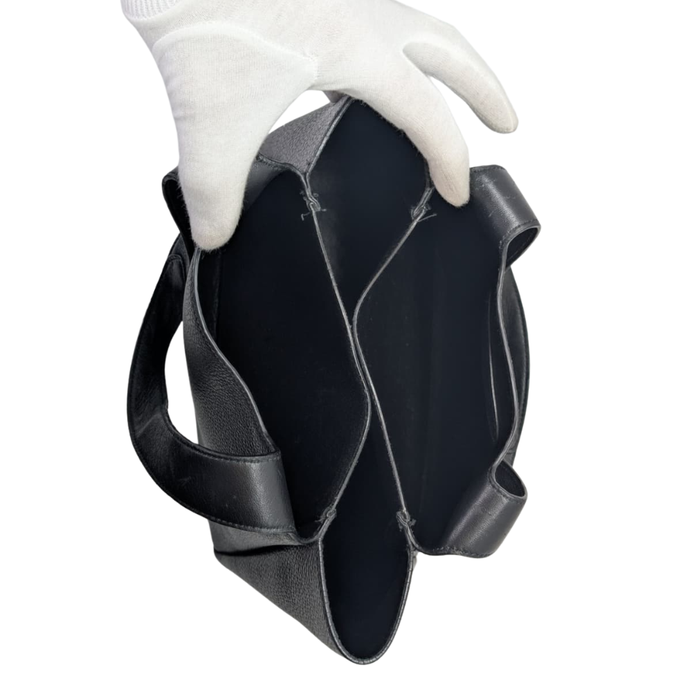 Prada Daino Soft Medium Dynamique Tote Bag Black