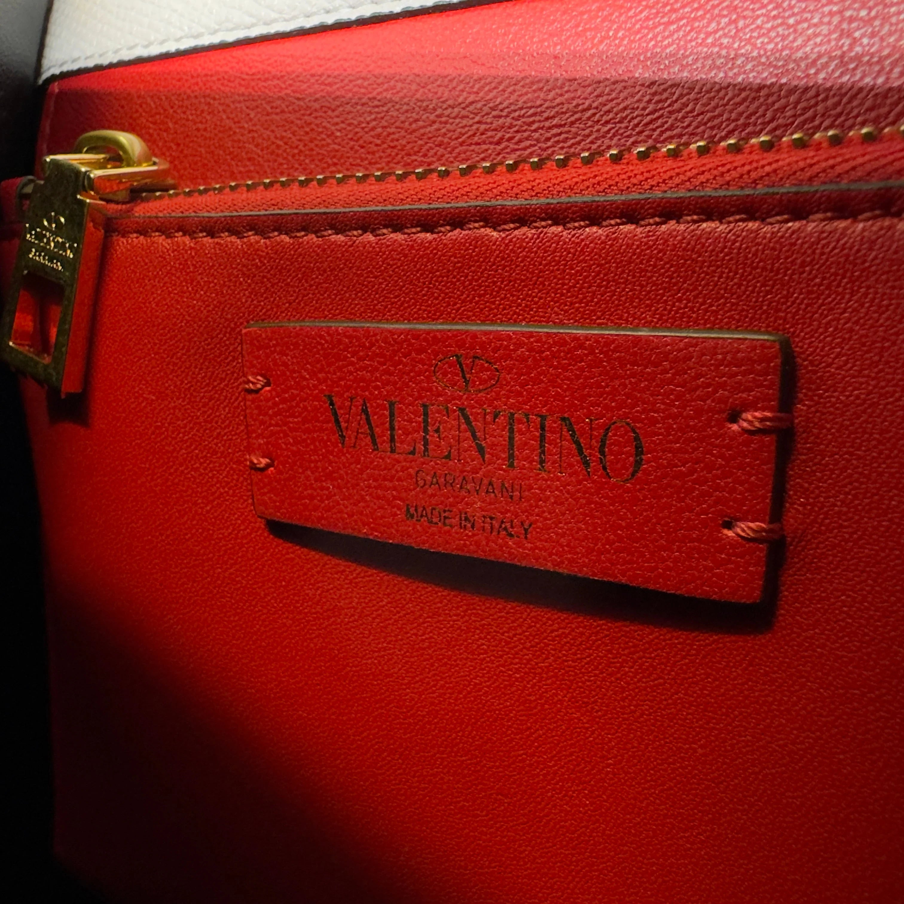 Valentino Garavani Small VSling Shoulder Bag Leather Pink - Lost Designer