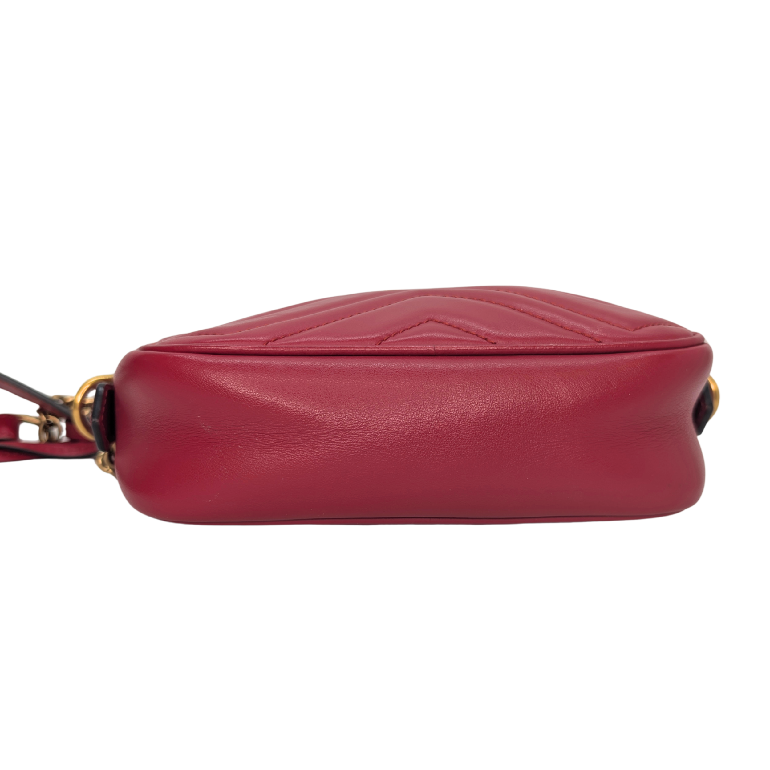 Gucci Mini GG Marmont Chain Shoulder Bag Hibiscus Red