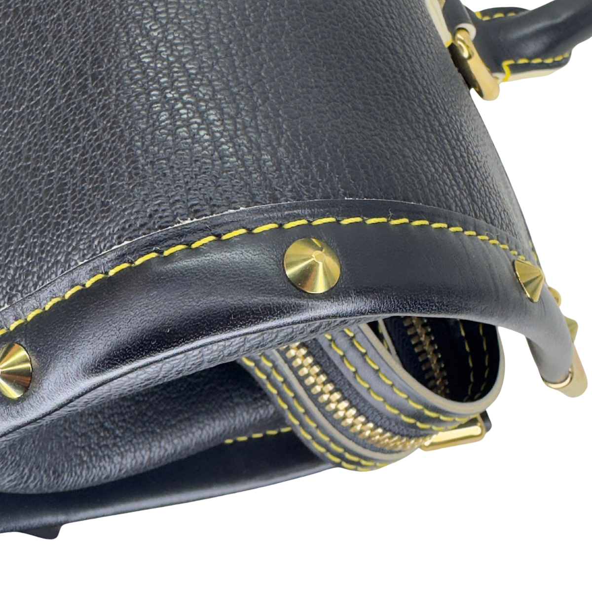 Louis Vuitton L'Epanoui PM Suhali Leather Black
