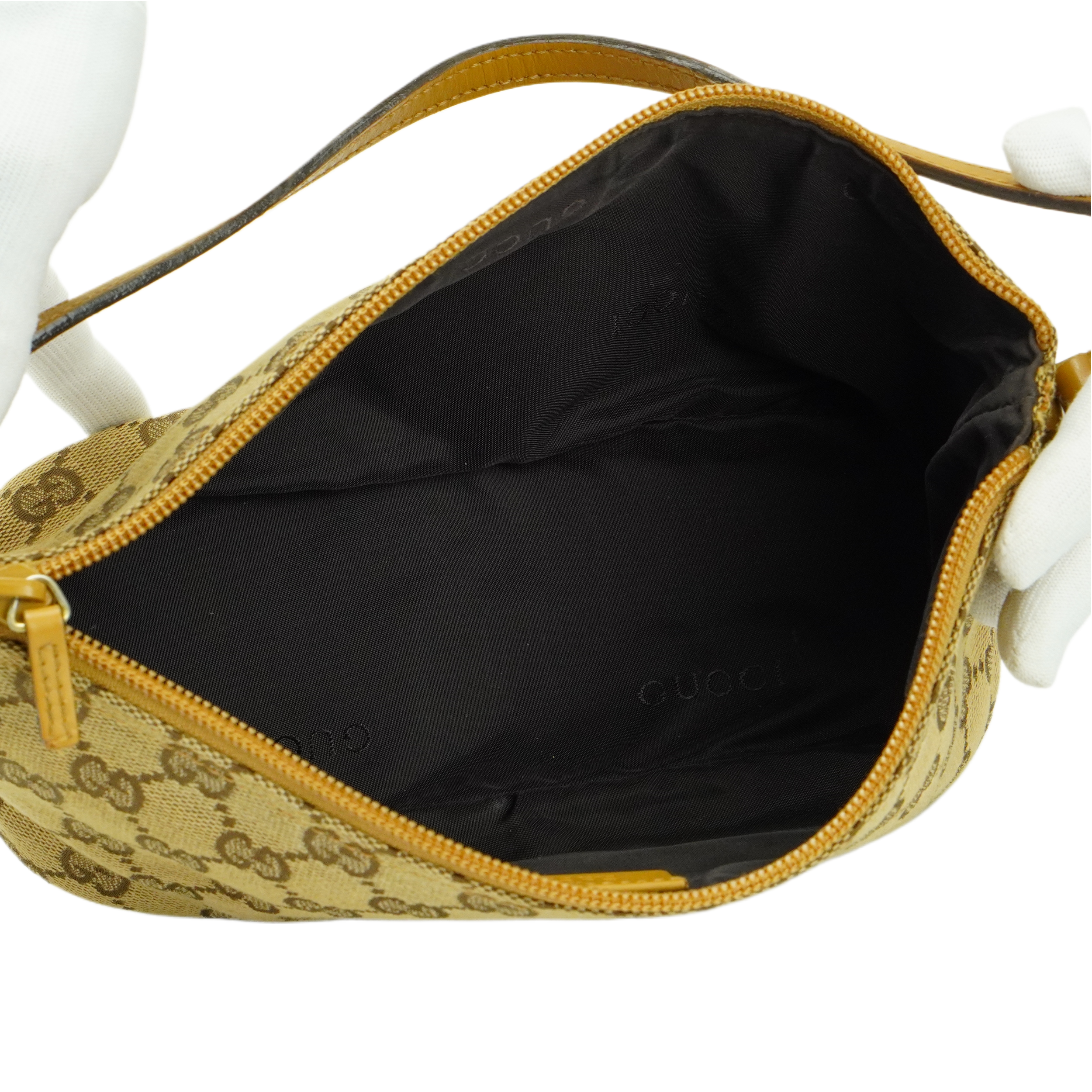Gucci Beige GG Monogram Boat Pochette Bag
