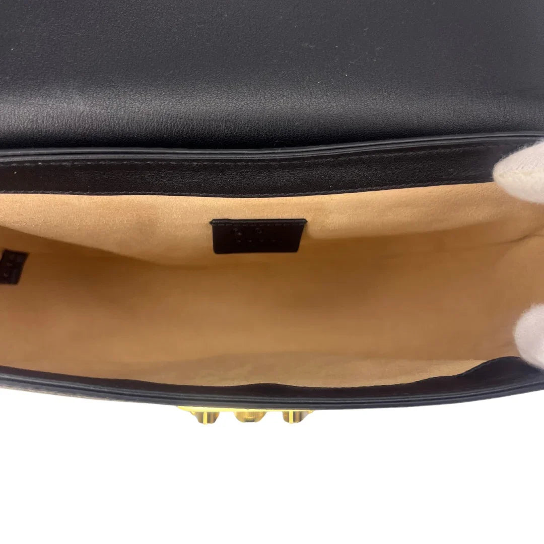 Gucci Padlock Medium GG Supreme Saddle Messenger Bag