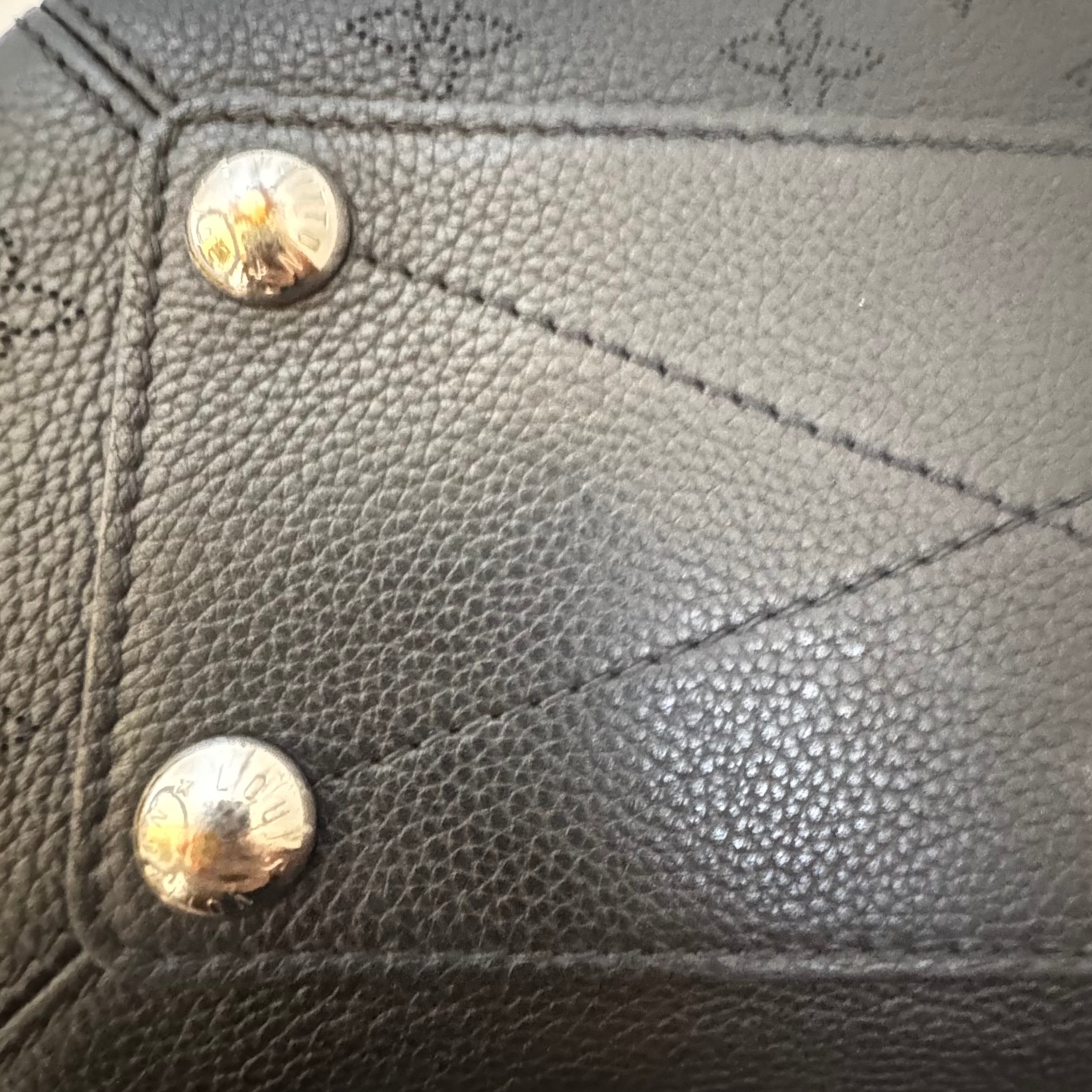 Louis Vuitton Mahina Babylone Chain BB – Black Bag