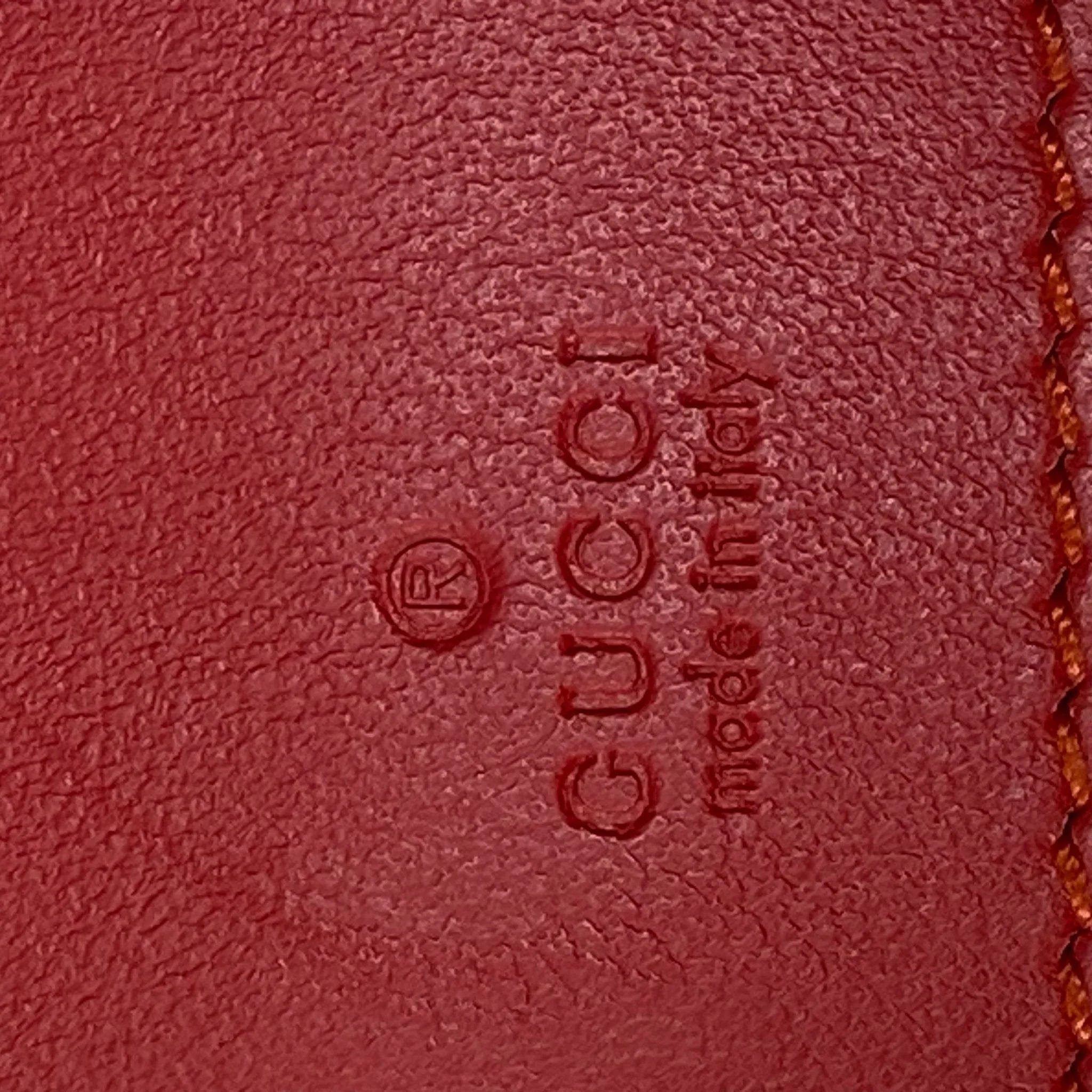 Gucci Calfskin Matelassé Mini GG Marmont Bucket Bag – Hibiscus Red