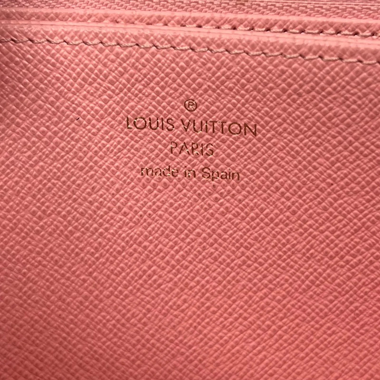 Louis Vuitton Monogram Jungle Dots Sugar Pink Poppy Zippy Clutch Wallet