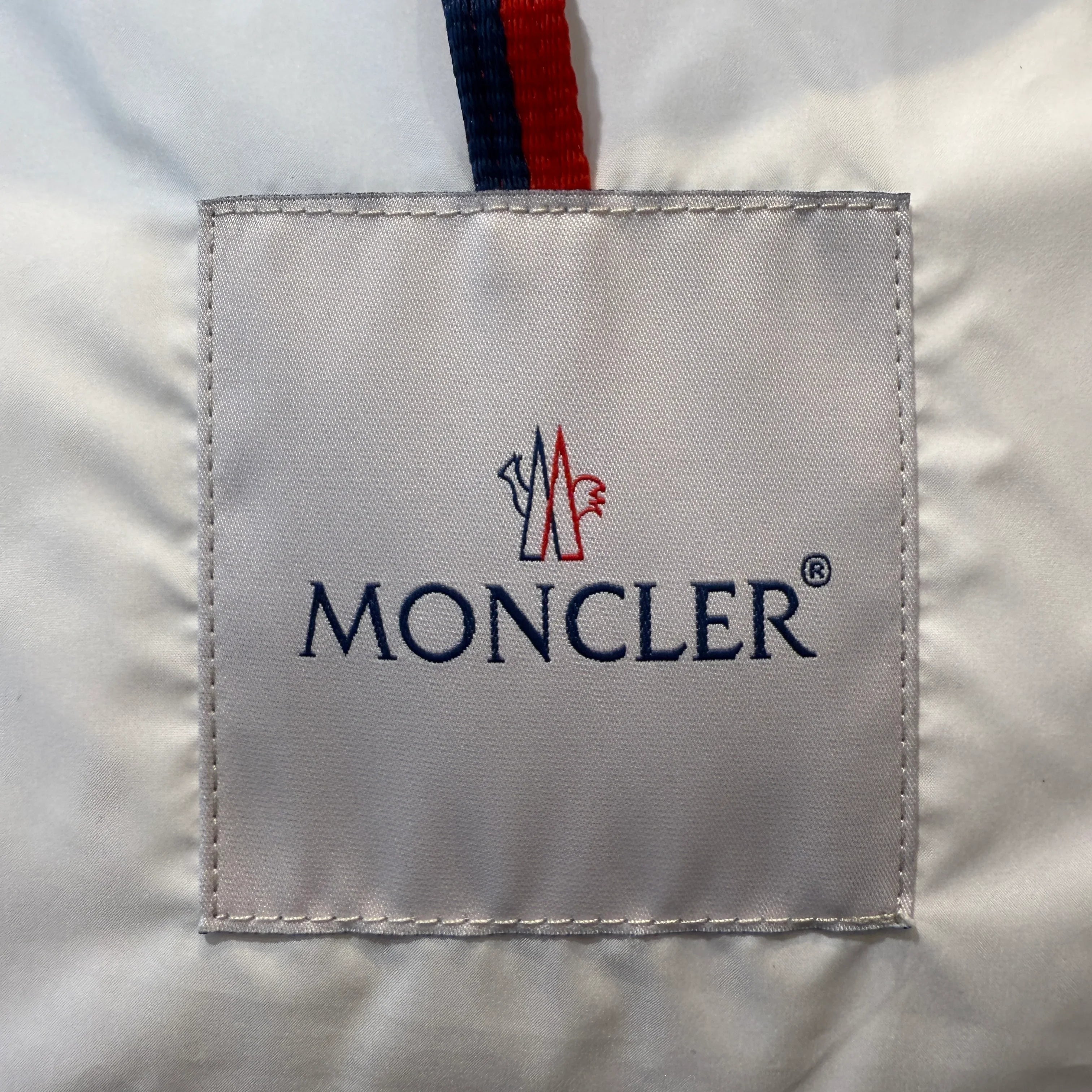 Moncler Lempa Gielt Puffer Vest Women's Size 0/ Small - Lost Designer