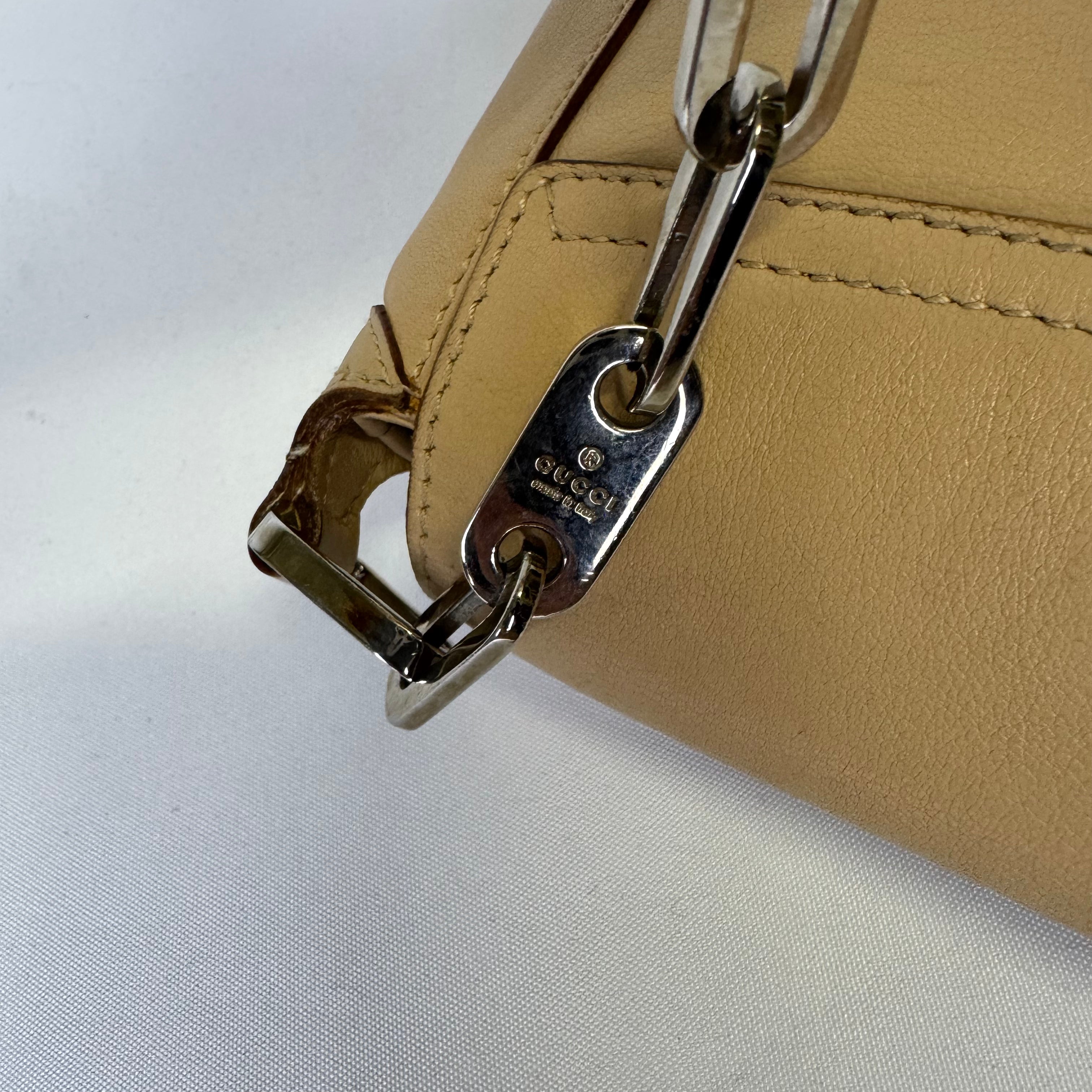 Gucci Chain Flap Shoulder Bag Leather beige