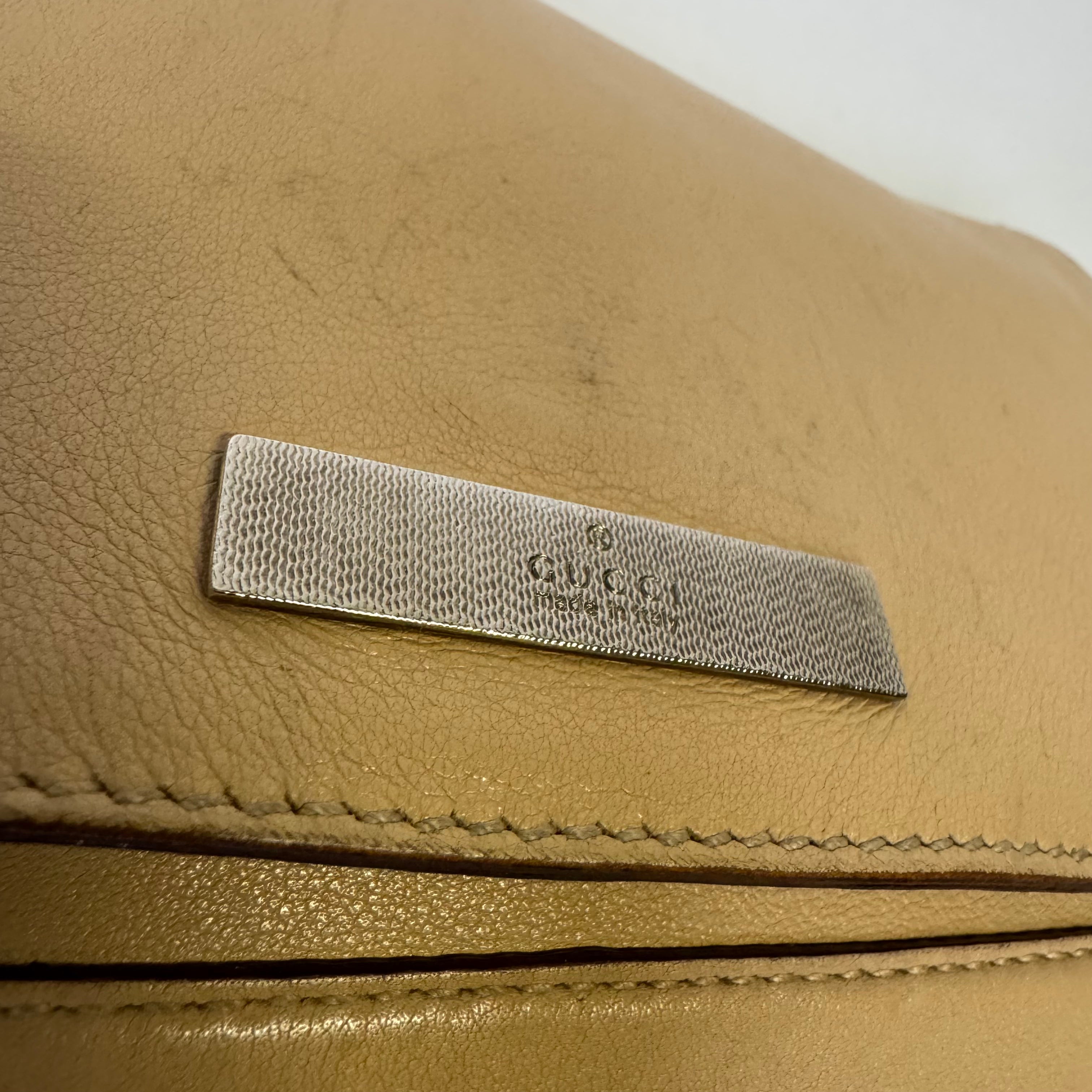 Gucci Chain Flap Shoulder Bag Leather beige