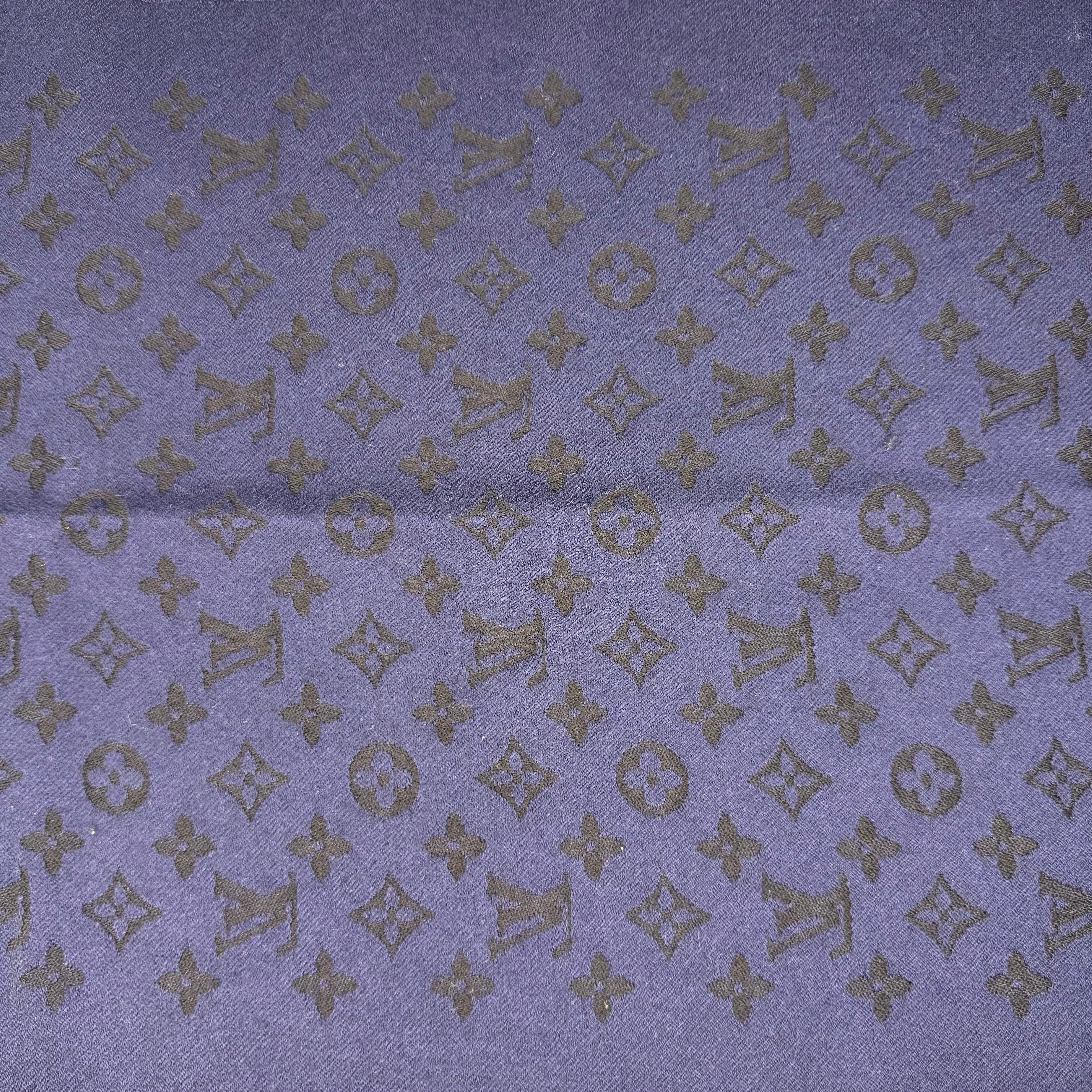 Louis Vuitton Scarf Navy Cashmere - Lost Designer