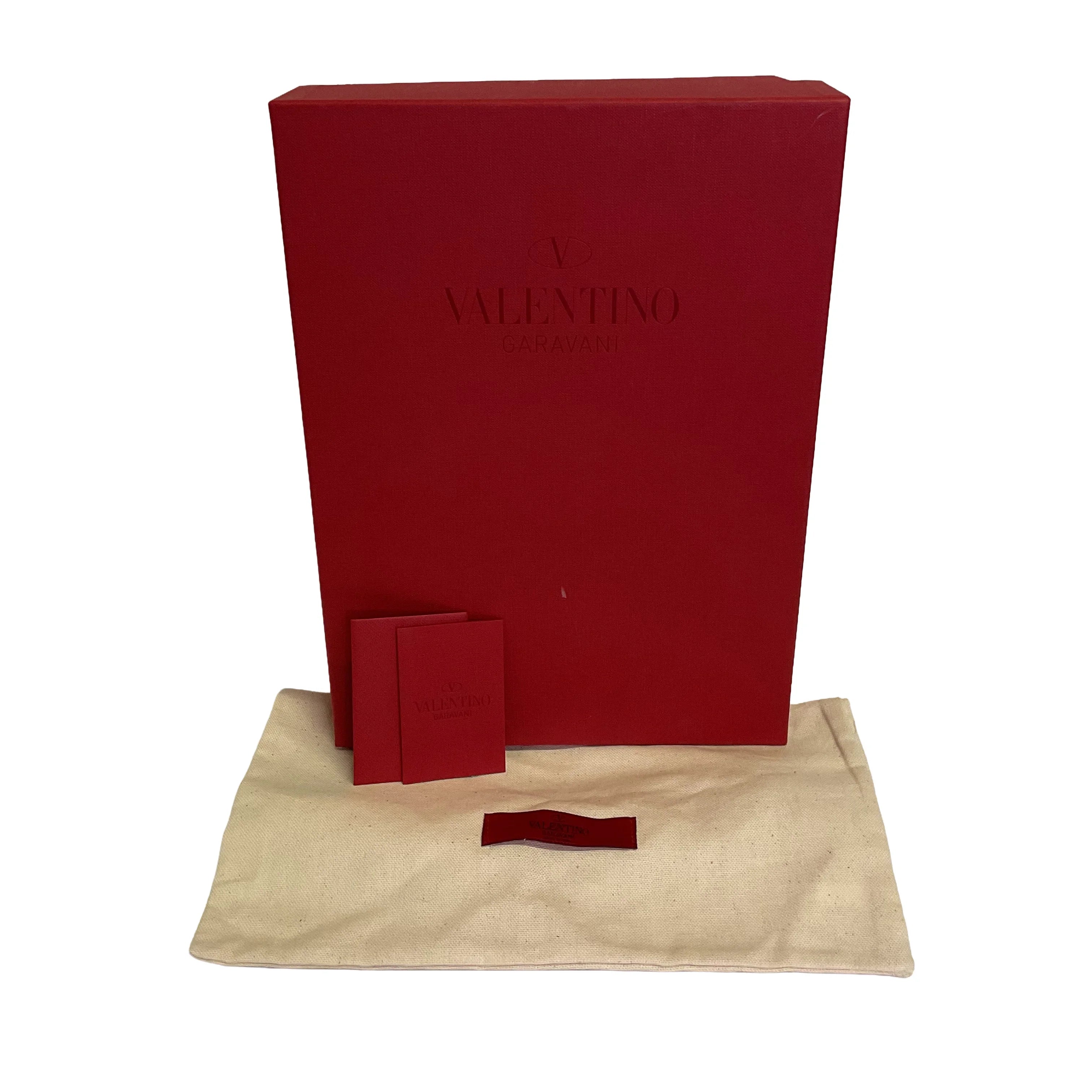 Valentino Rock Stud Heels Beige/Gold 41 - Lost Designer