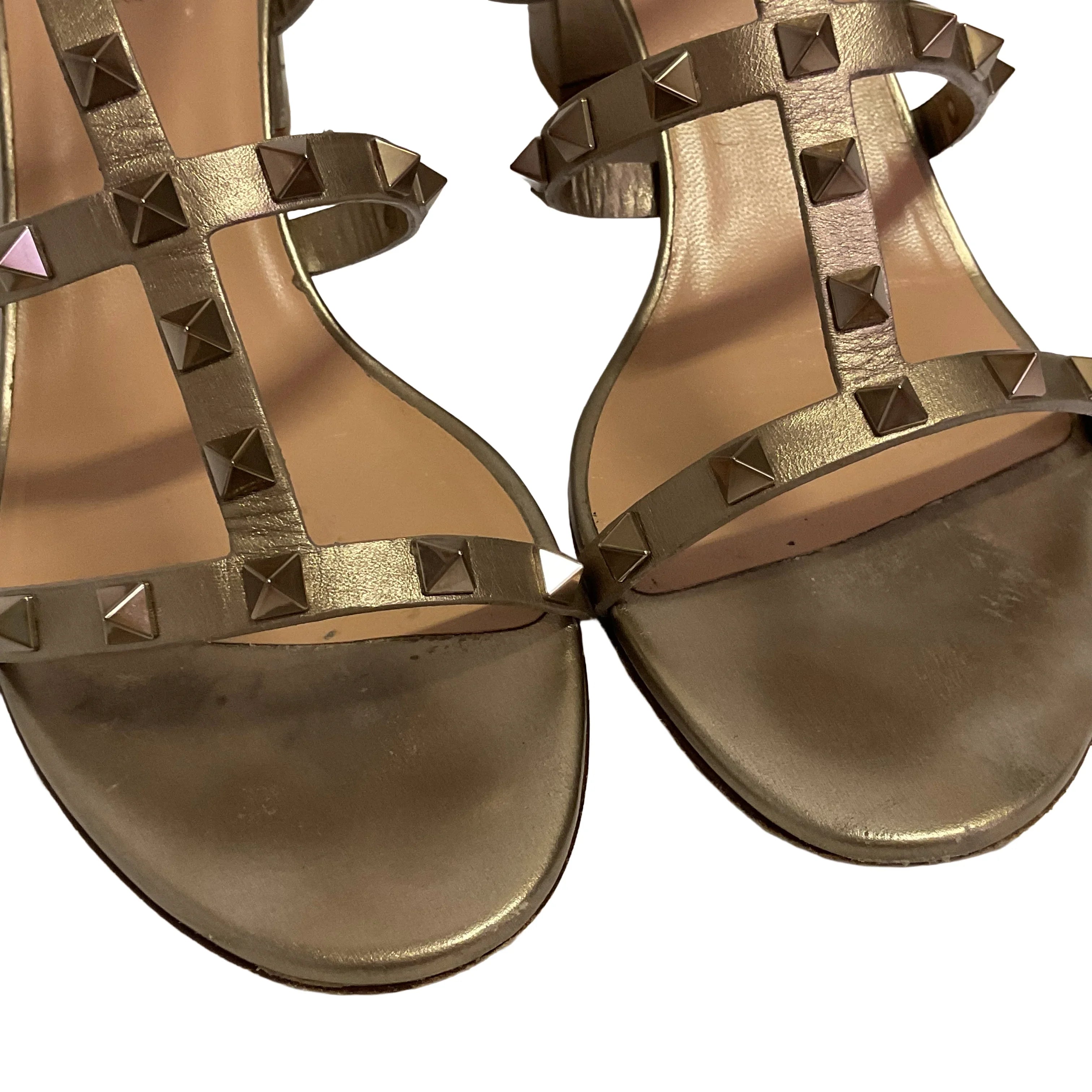 Valentino Rock Stud Heels Beige/Gold 41 - Lost Designer