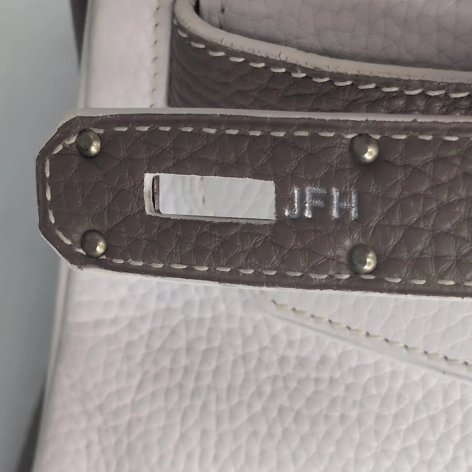 Hermès Birkin Shoulder 42 White Etoupe Clemence Palladium Hardware □J Stamp - Lost Designer