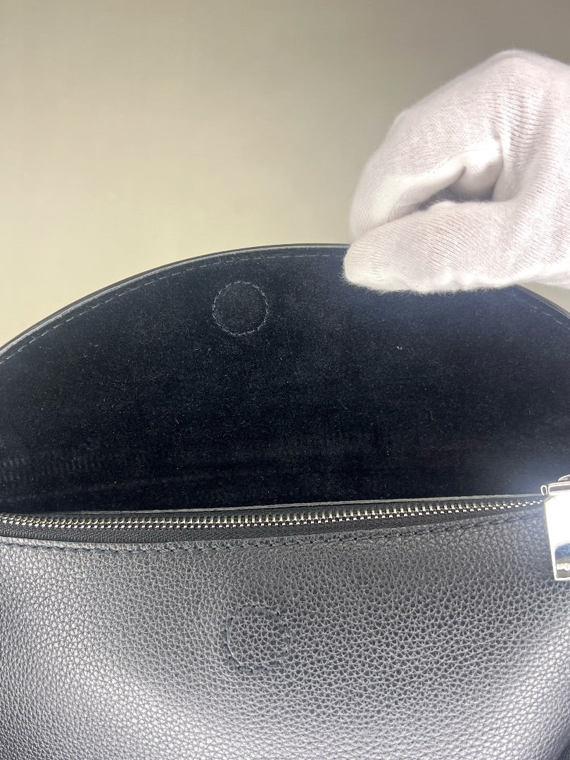 Alexander McQueen Black Leather T-Bar Sling Shoulder Bag