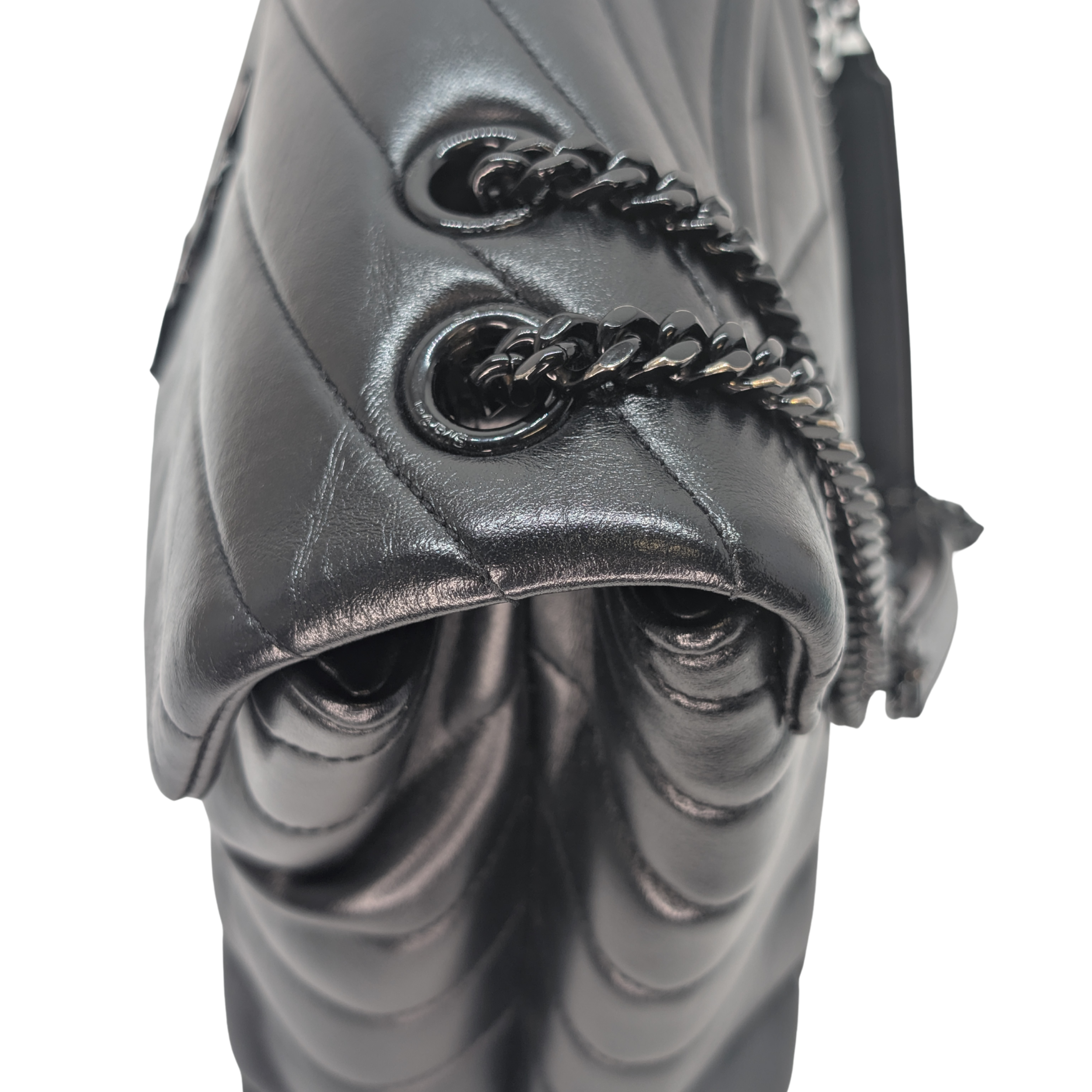 Yves Saint Laurent YSL Loulou Toy Medium Shoulder Bag Black