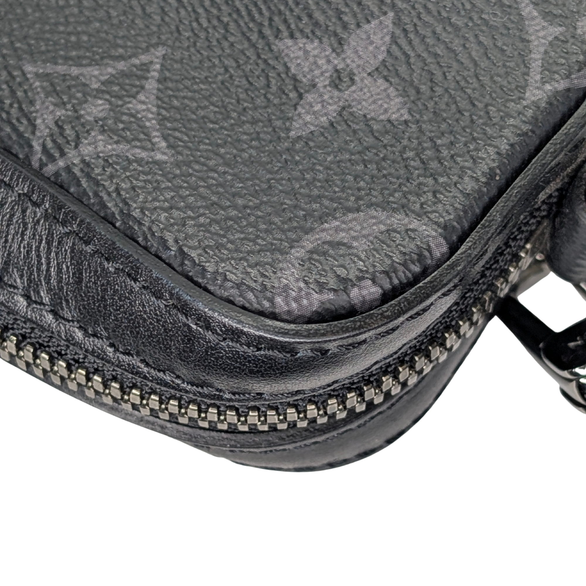 Louis Vuitton Trio Messenger Monogram Bag Black