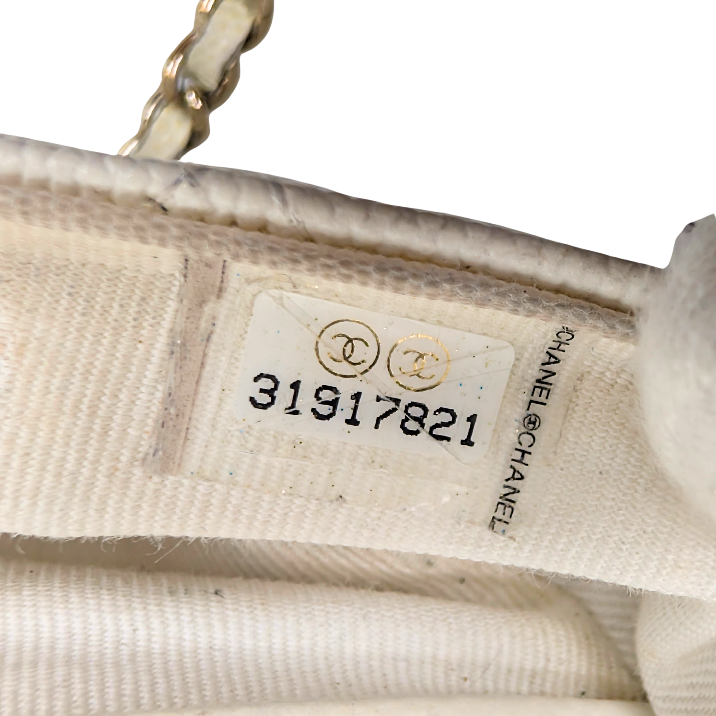 Chanel Sunglasses Quilted Caviar Sunglasses Case Bag White