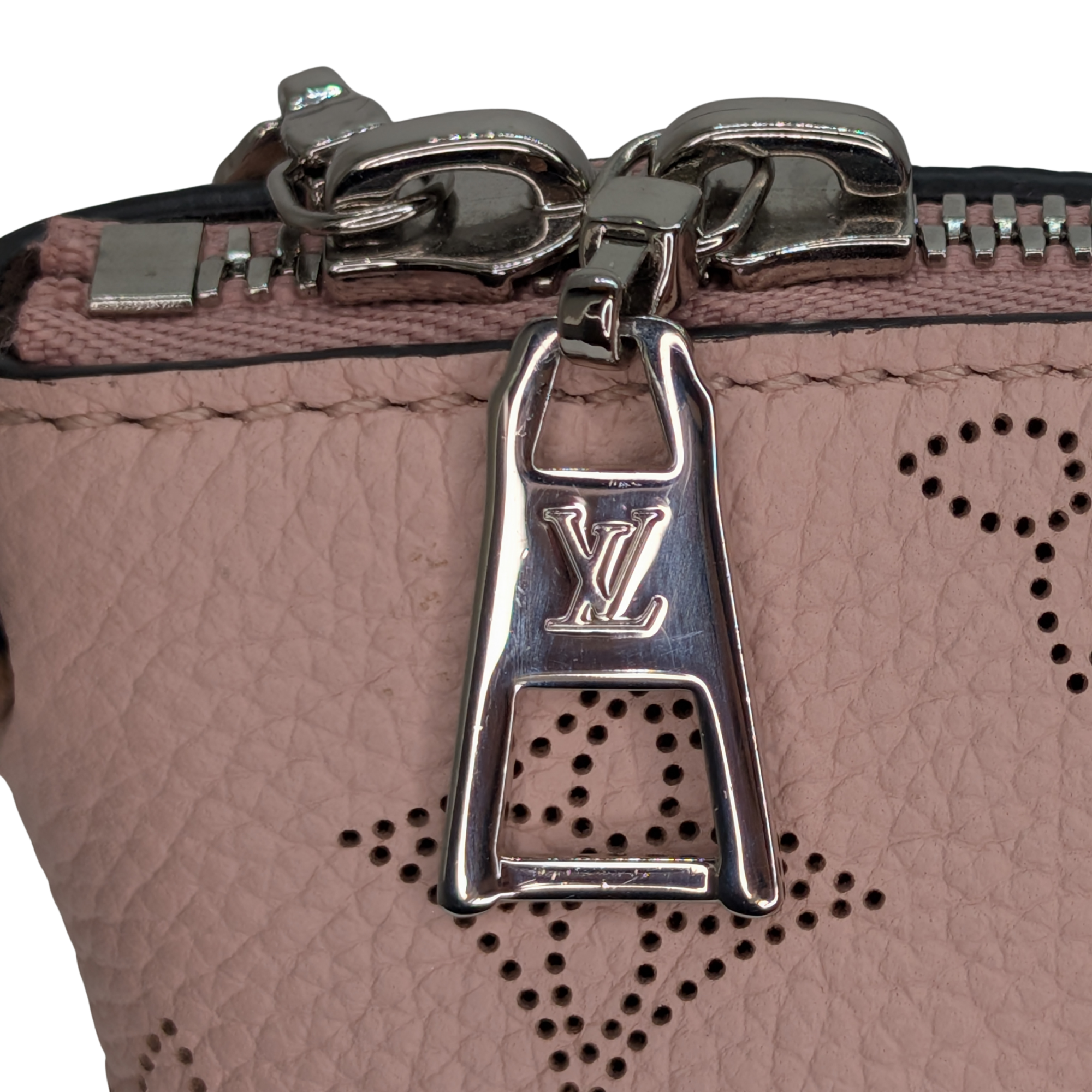 Louis Vuitton Mahina Haumea Magnolia Pink