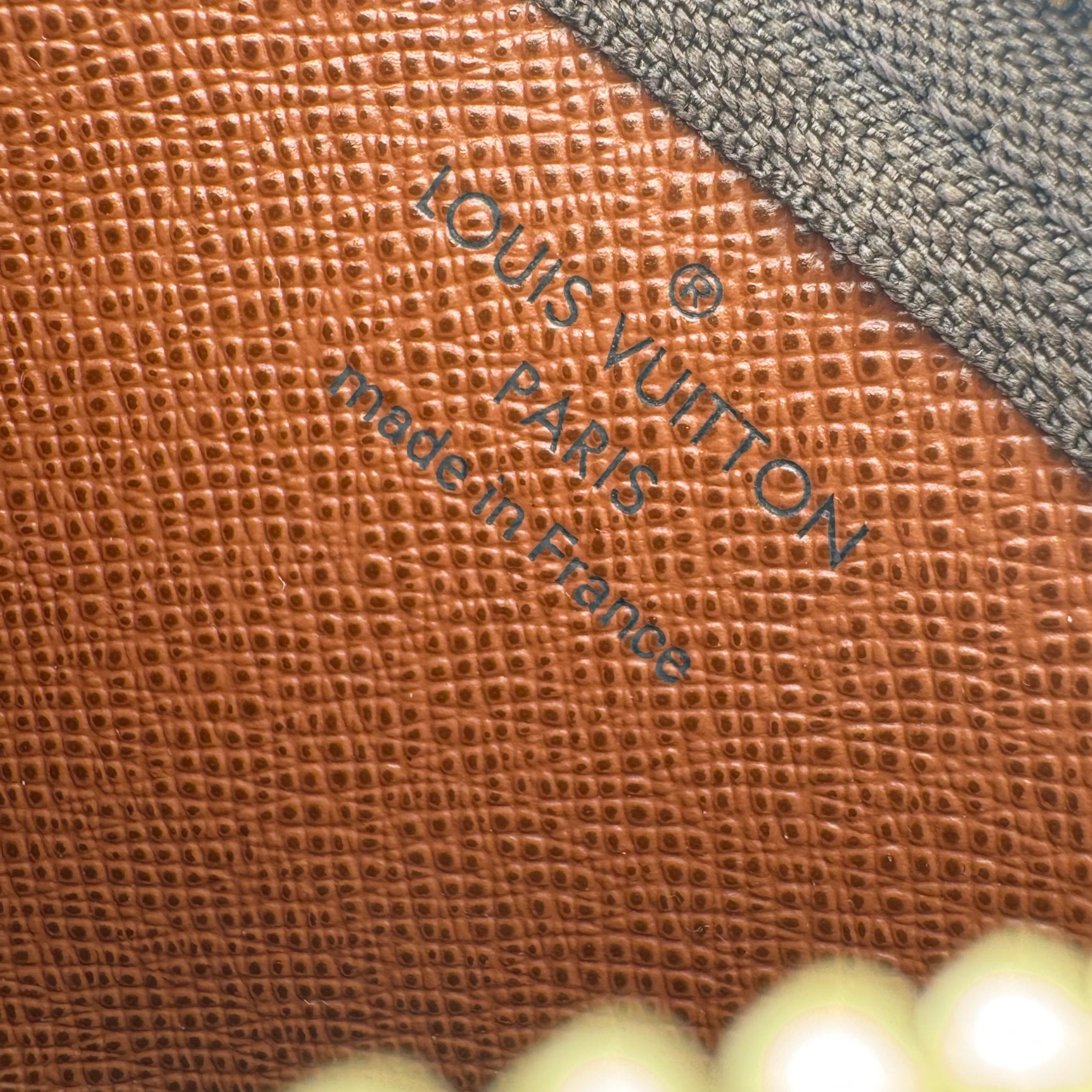 Louis Vuitton Monogram Zippy Pouch Wallet