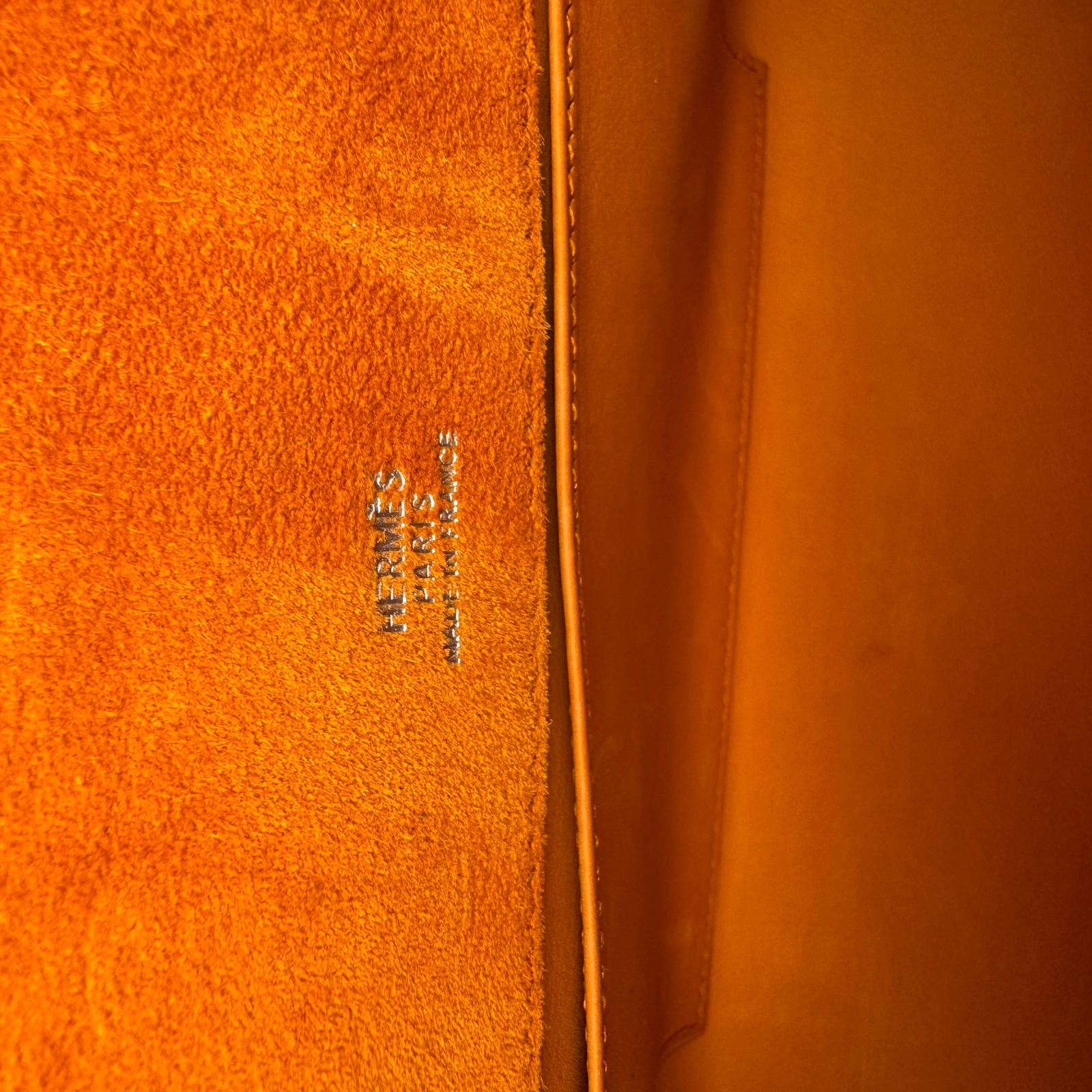 Hermès Kelly Pochette Orange H Veau Doblis Suede PWH ☐ I Stamp