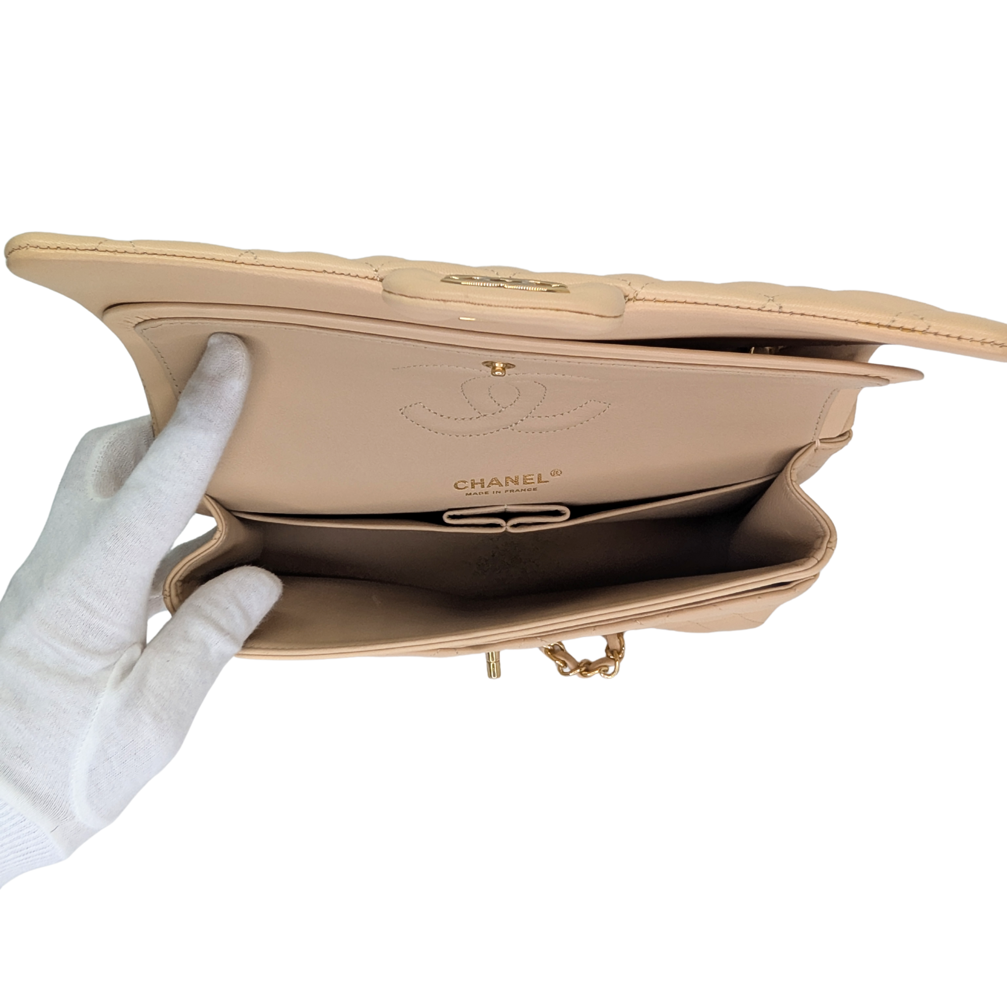 Chanel Double Flap Medium lambskin Bag Beige