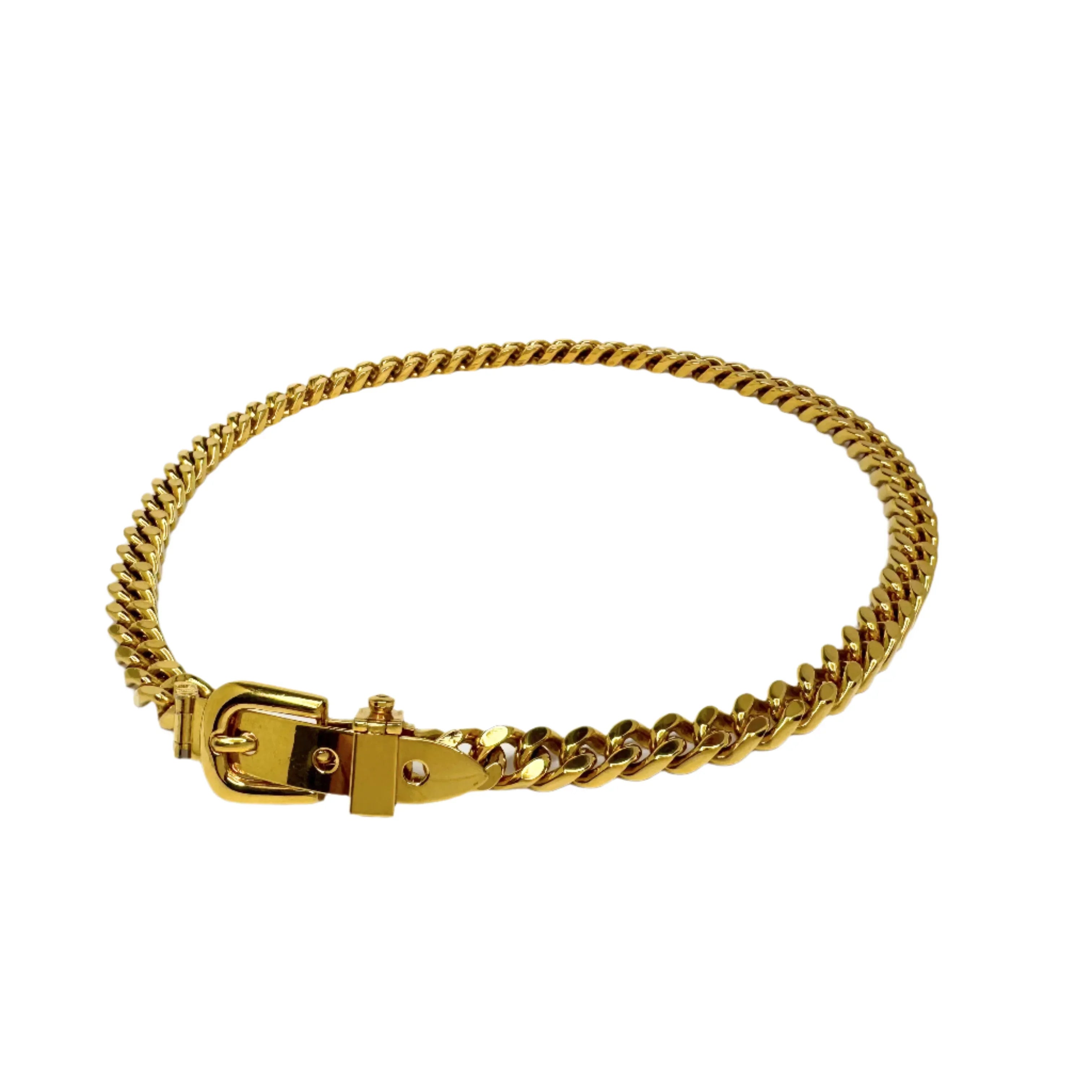 Gucci Chain Heavy necklace with Belt clasp tag in yellow gold-toned