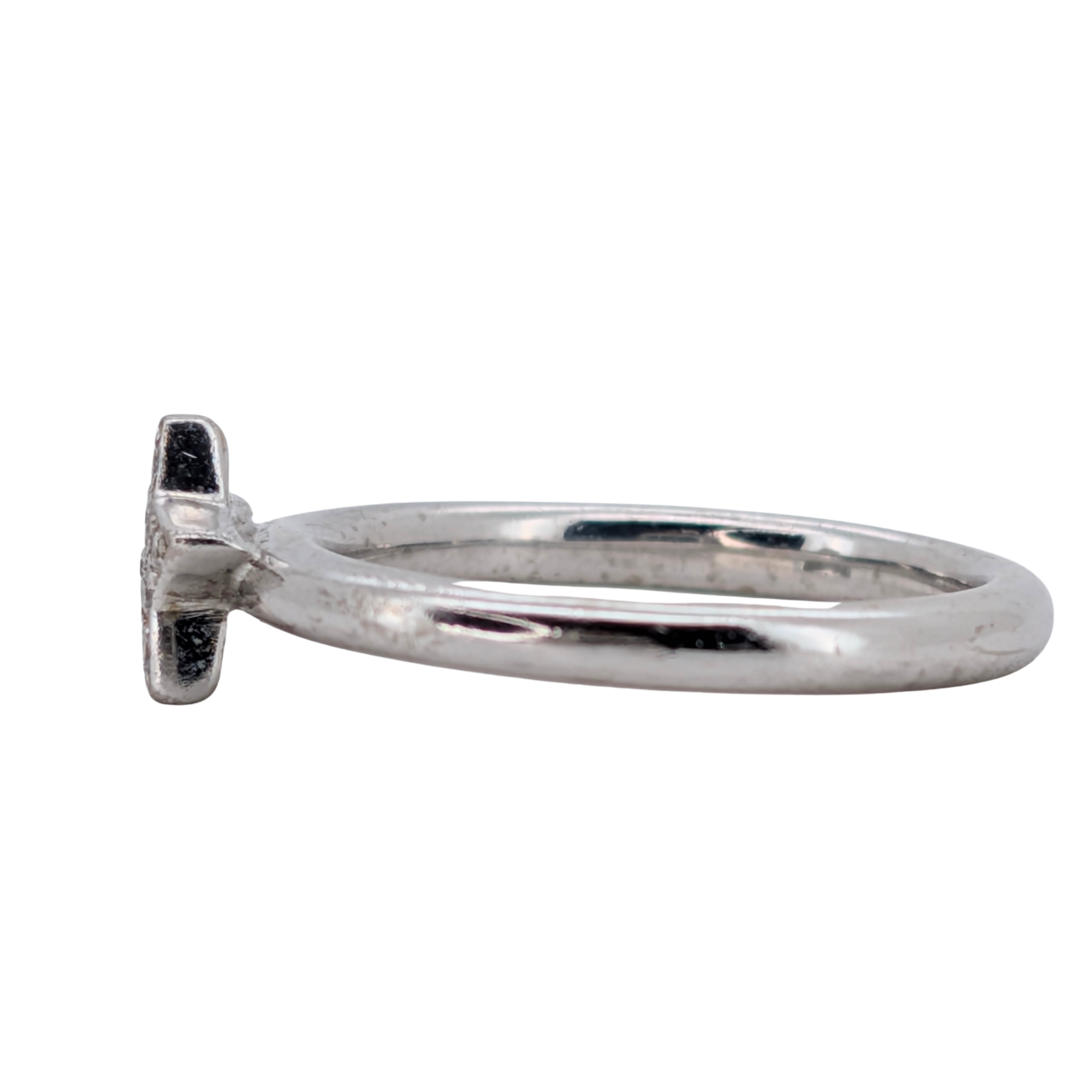 18K White gold Natural Diamond Star Ring