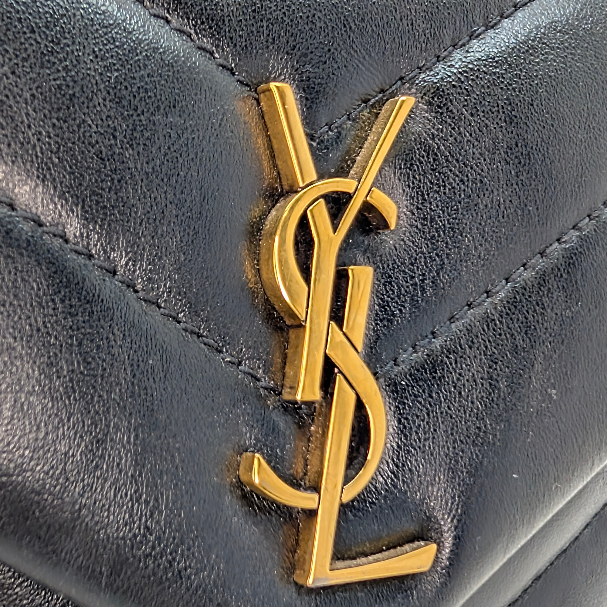 Saint Laurent Mini Loulou Bag Black