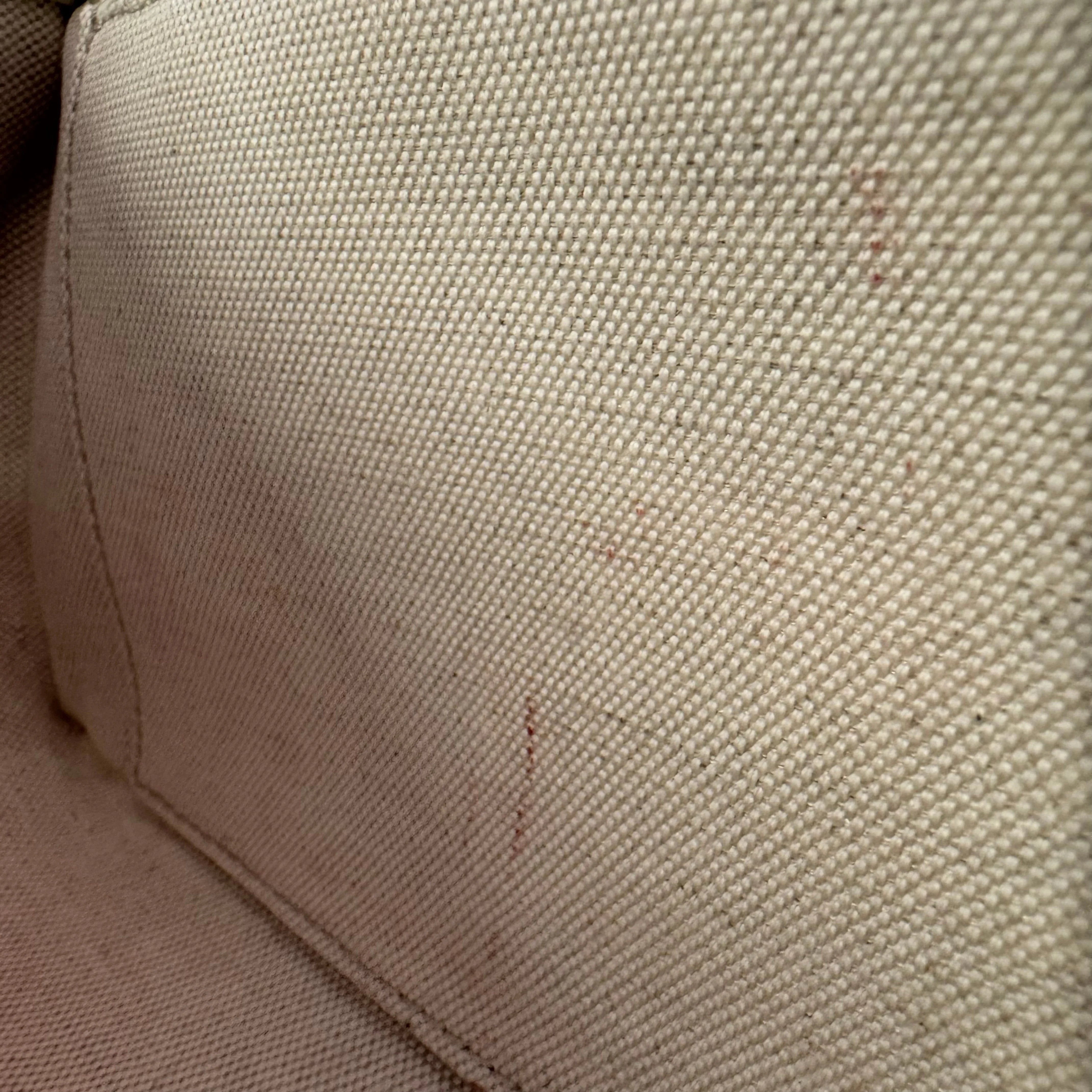 Burberry Lola Crossbody Bag Leather Green - Lost Designer