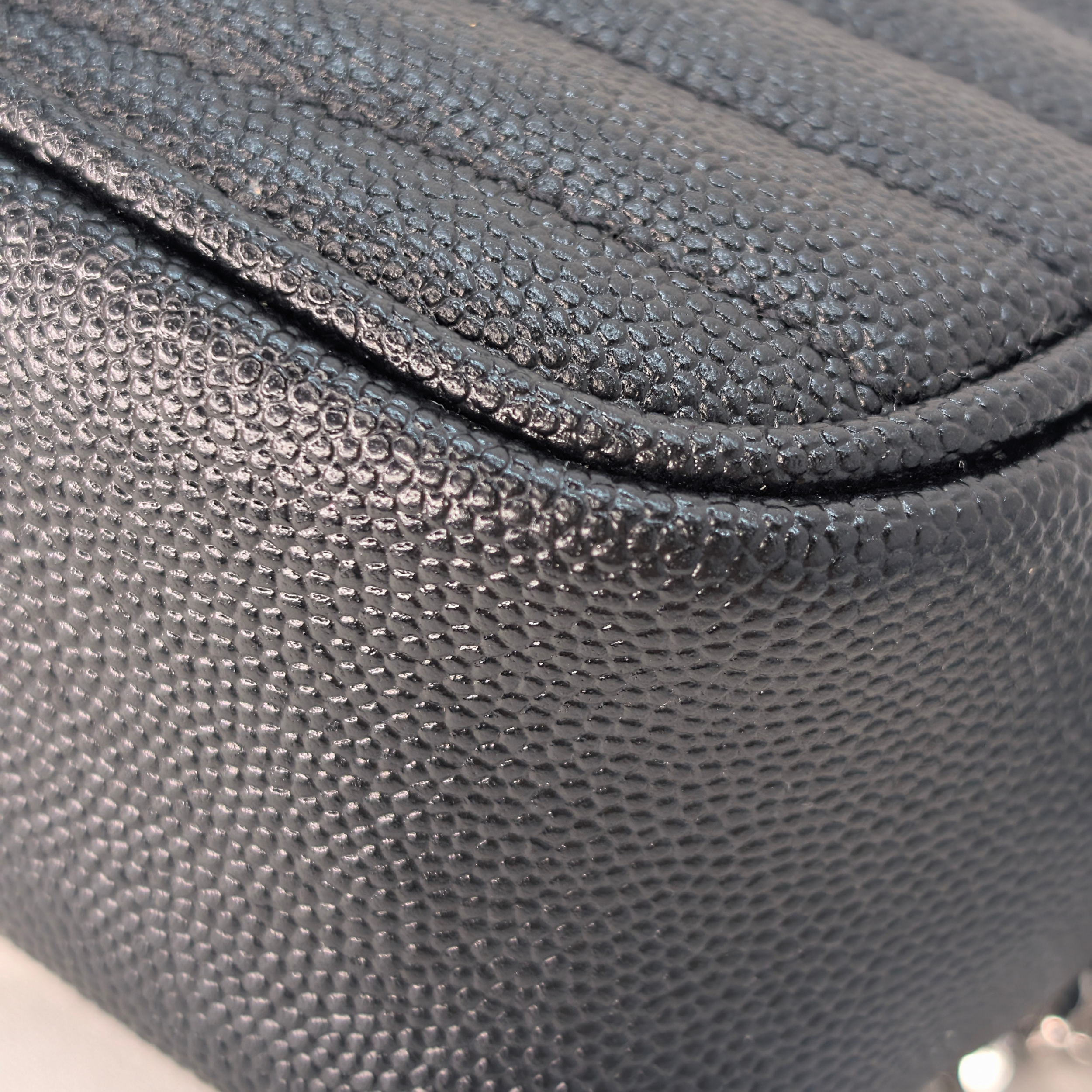 Saint Laurent Lou Mini Grain leather camera bag SHW
