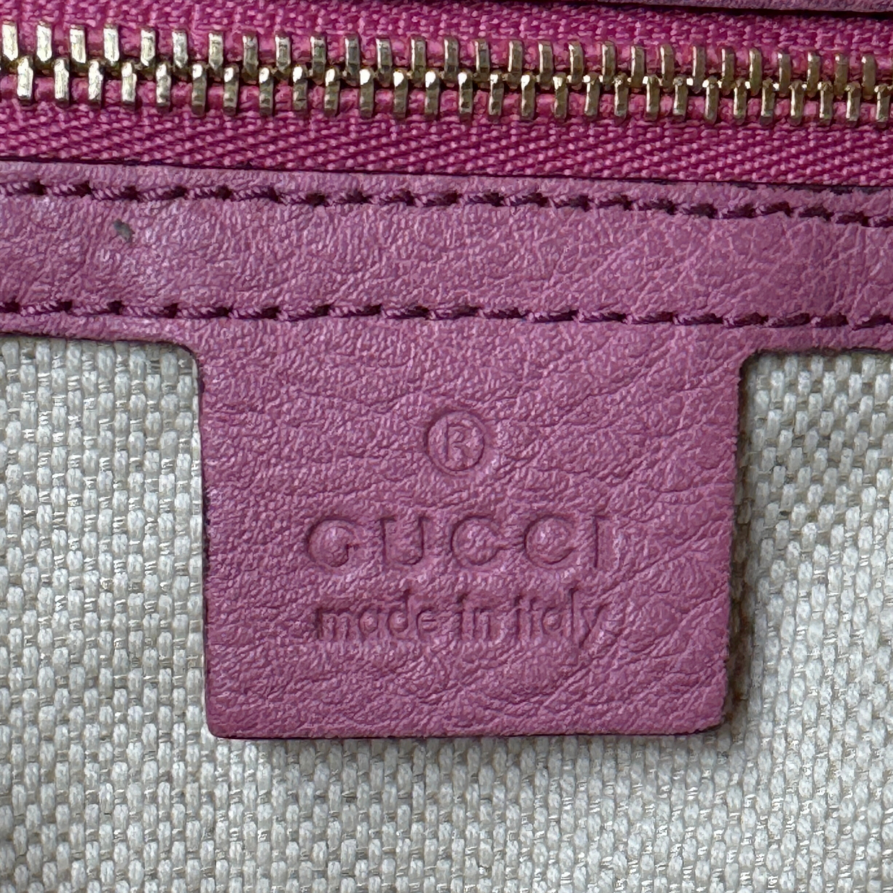 Gucci Pebbled Calfskin Medium Soho Shoulder Bag Fresia Rose