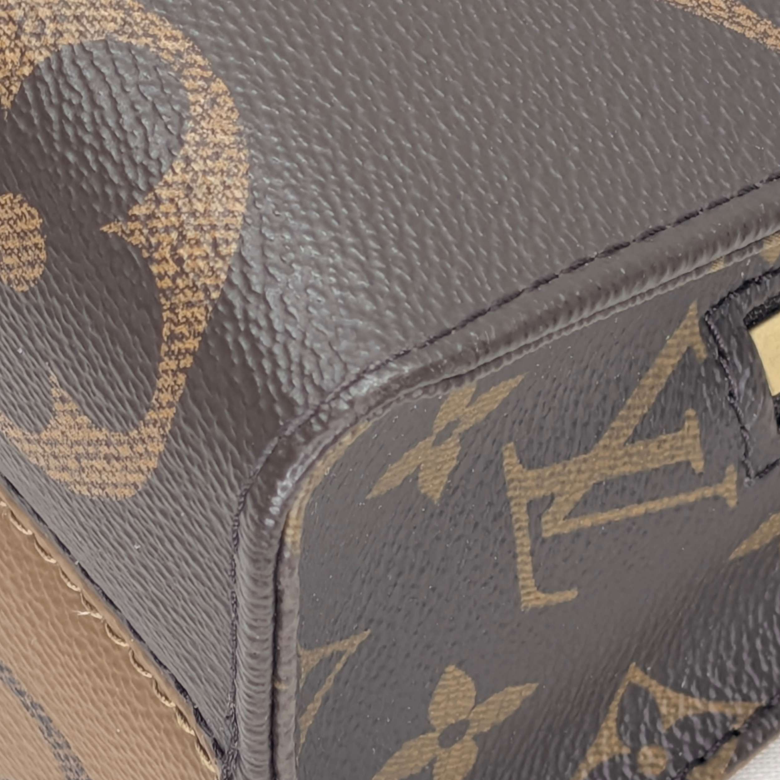 路易威登OnTheGo East West Monogram