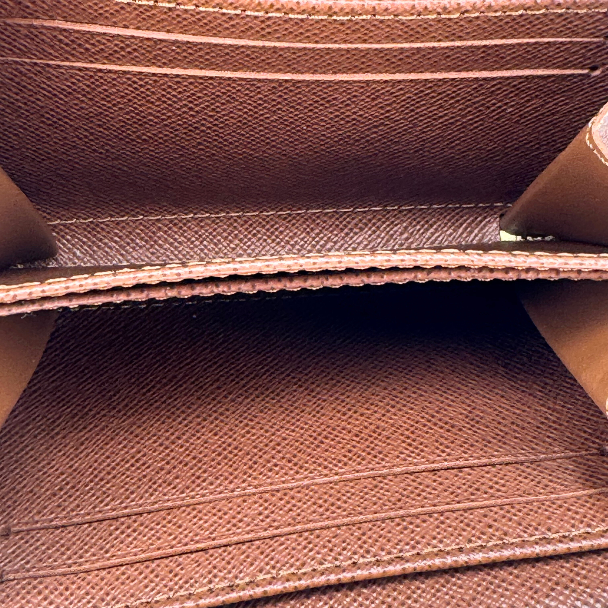 Louis Vuitton Zippy Coin Purse Wallet Monogram