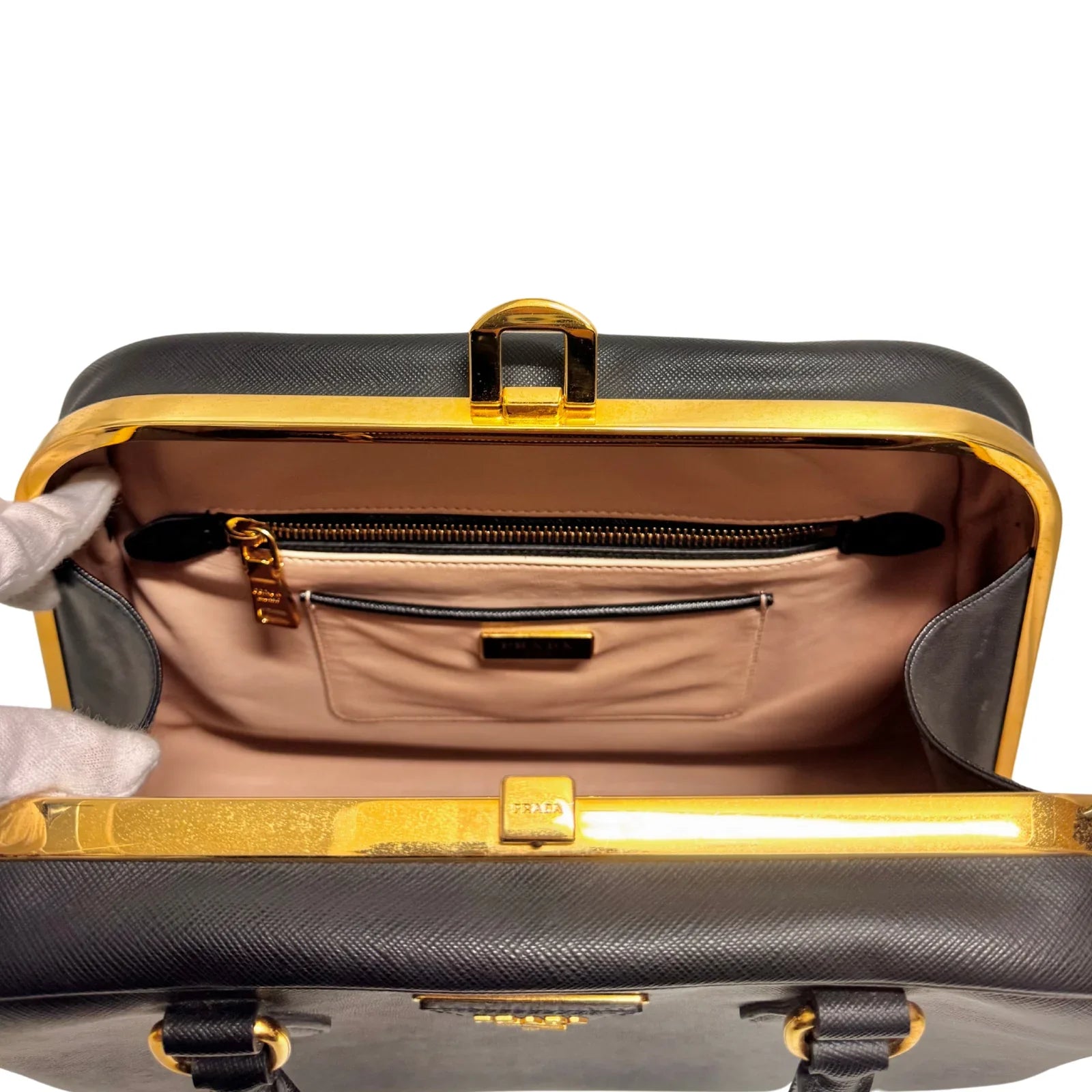Pradaa Saffiano Lux Pyramid Bag Black