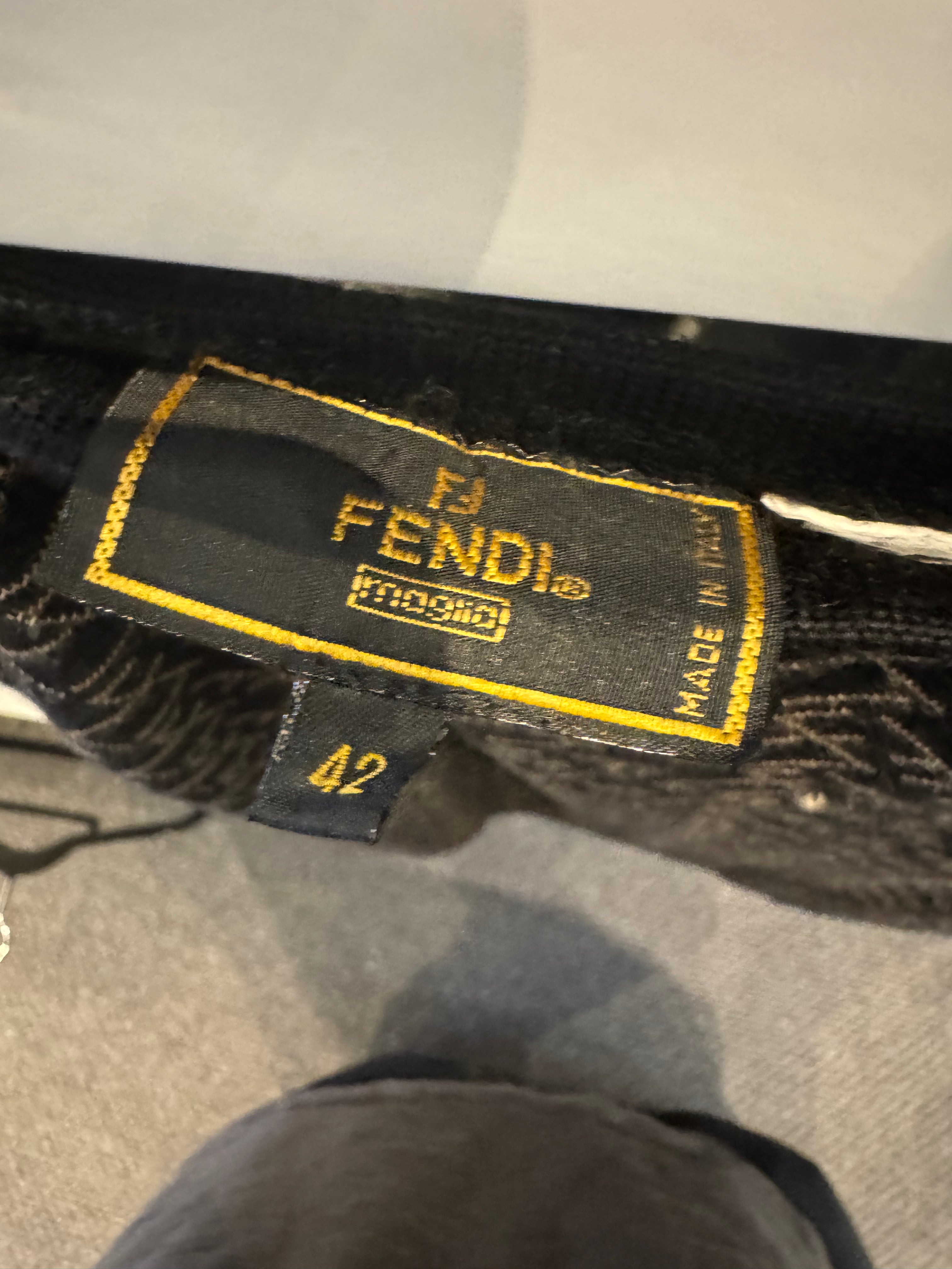Fendi Skirt Deal of the Day size 42 stretch