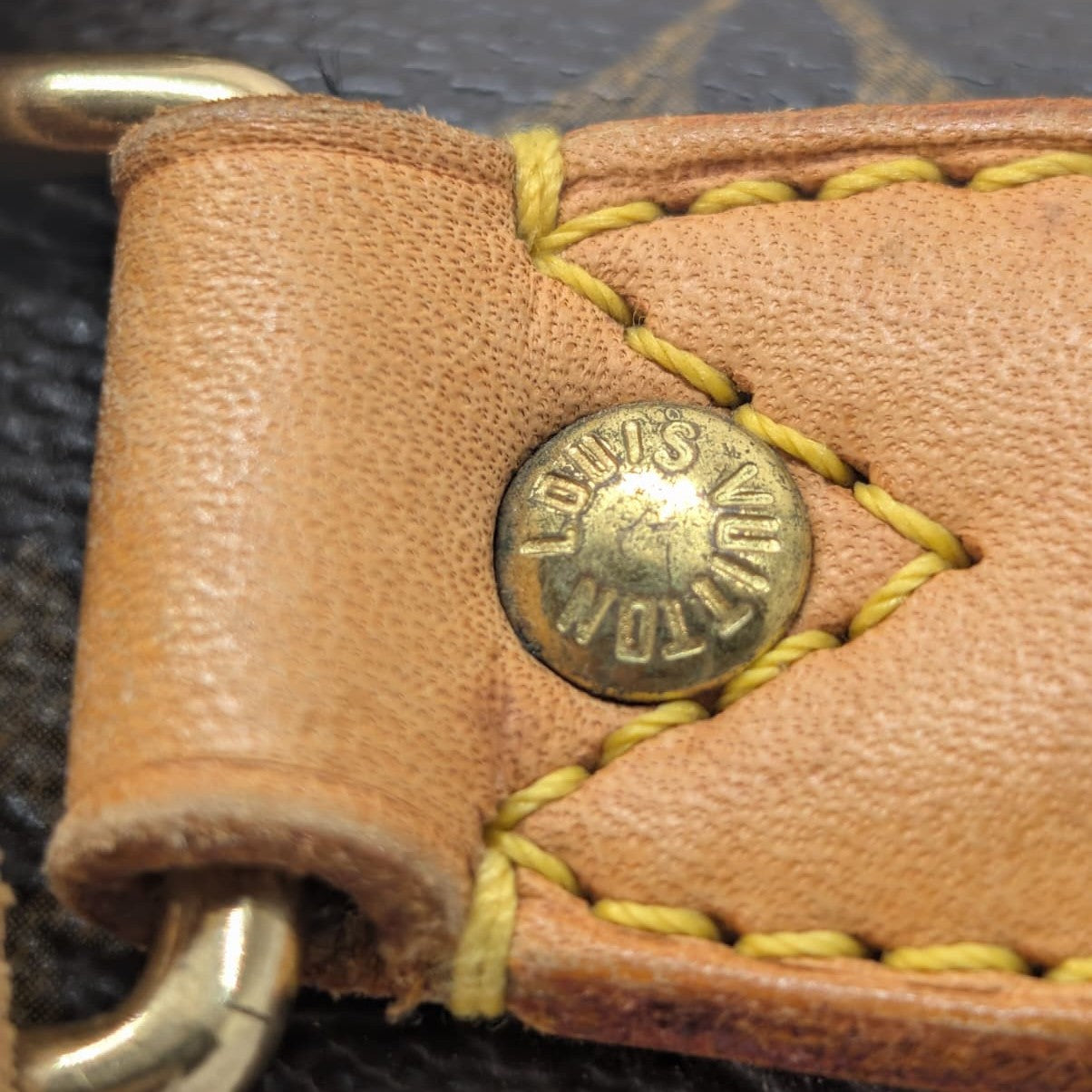 Louis Vuitton Serviette Conseiller Briefcase Brown