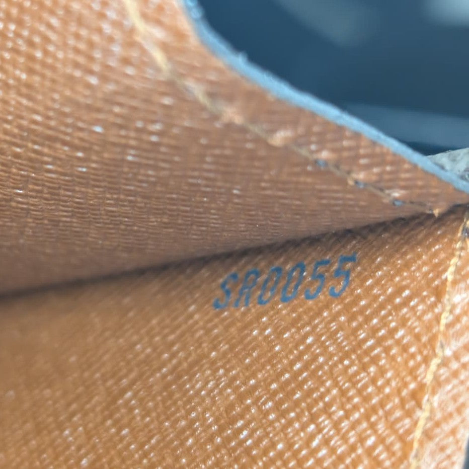 Louis Vuitton Serviette Conseiller Briefcase Brown